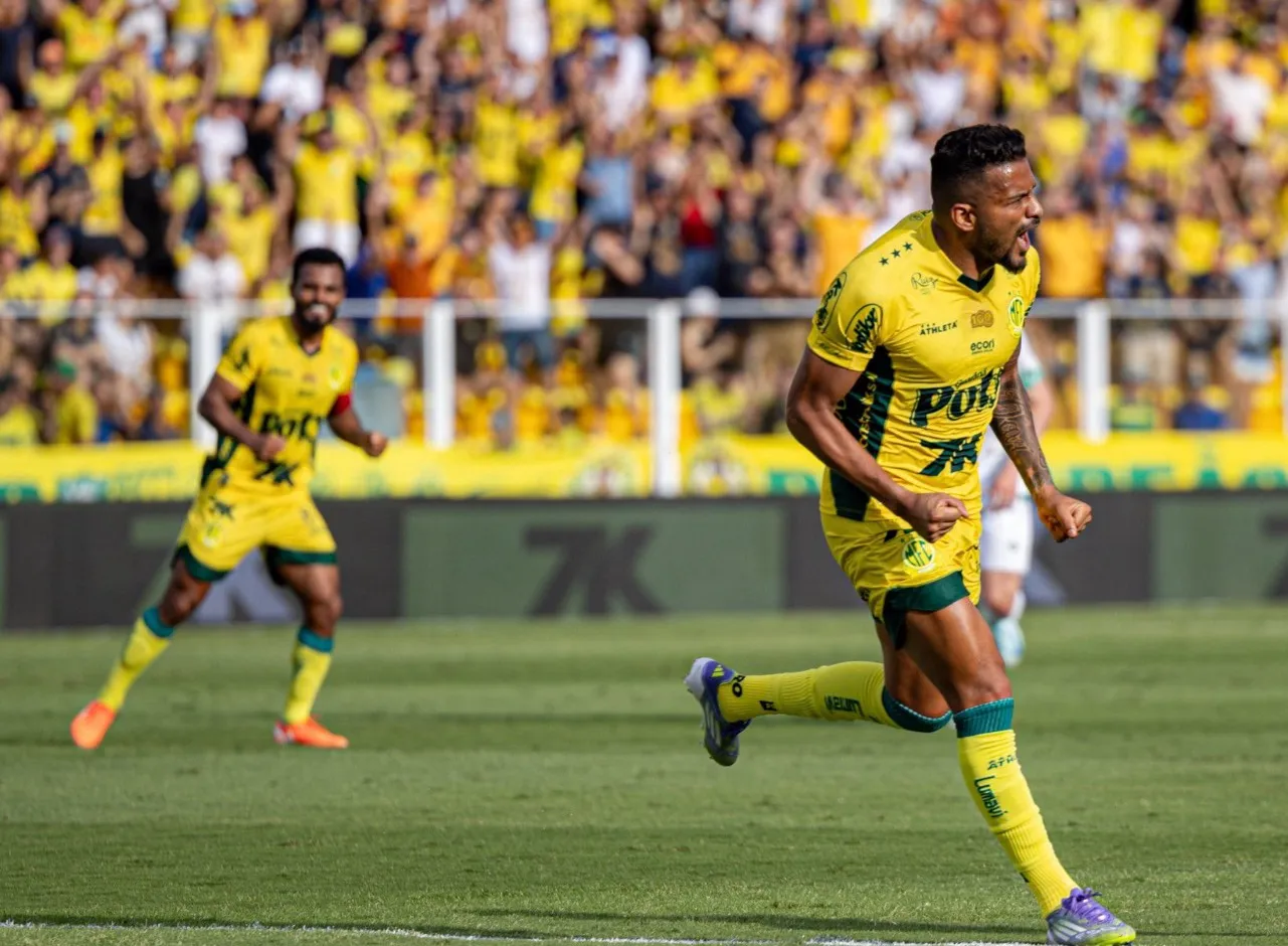 Reinaldo abriu o placar para o Mirassol