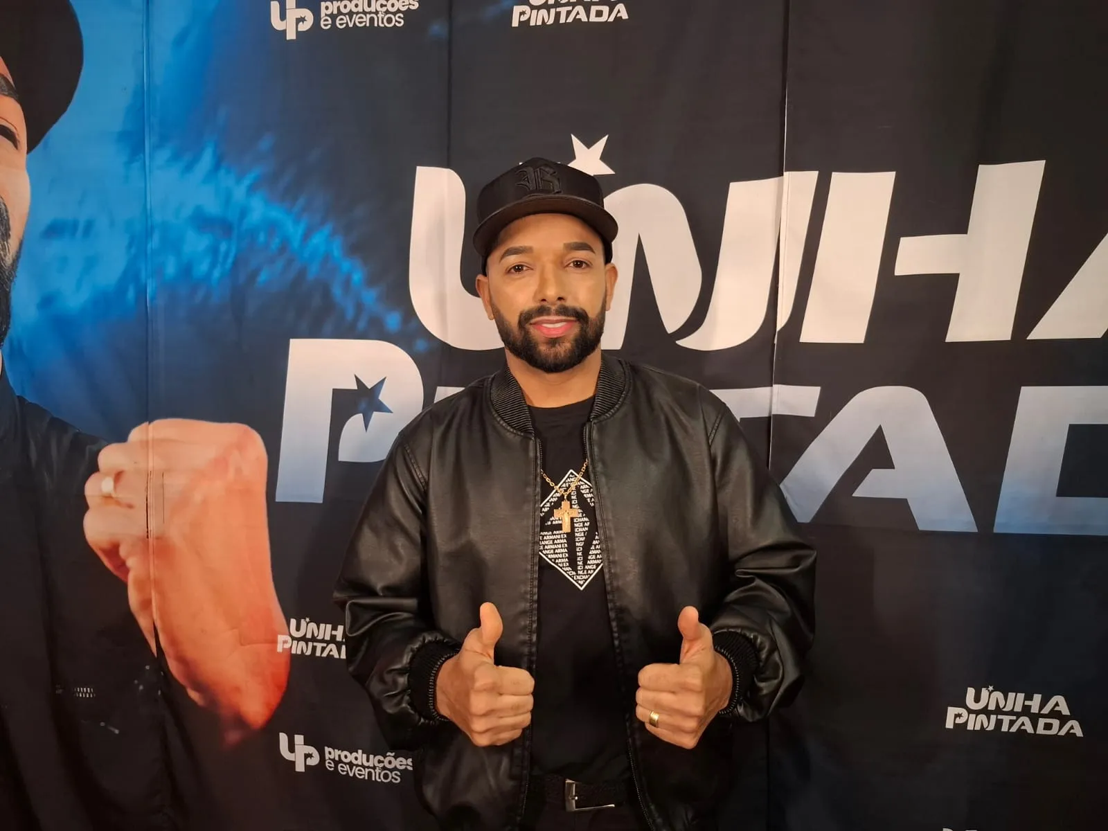 Aldiran Santana é vocalista do grupo Unha Pintada