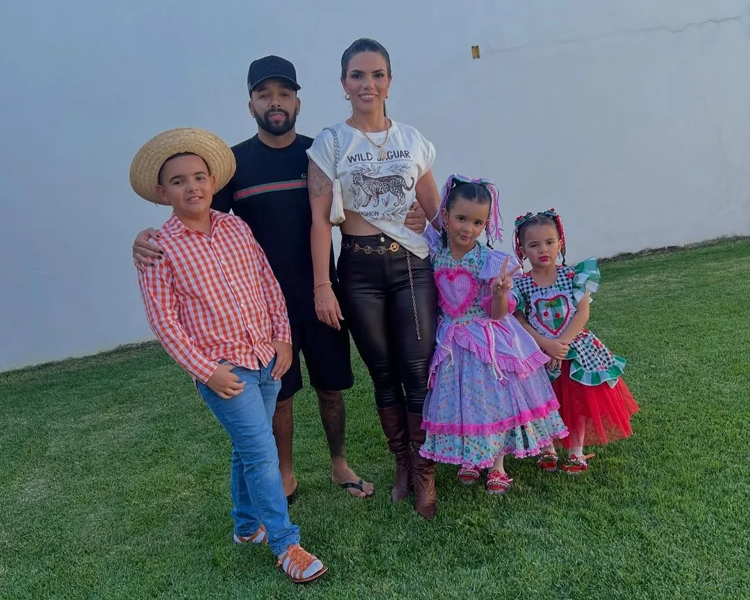 Esposa e filhos de Aldiran Santana