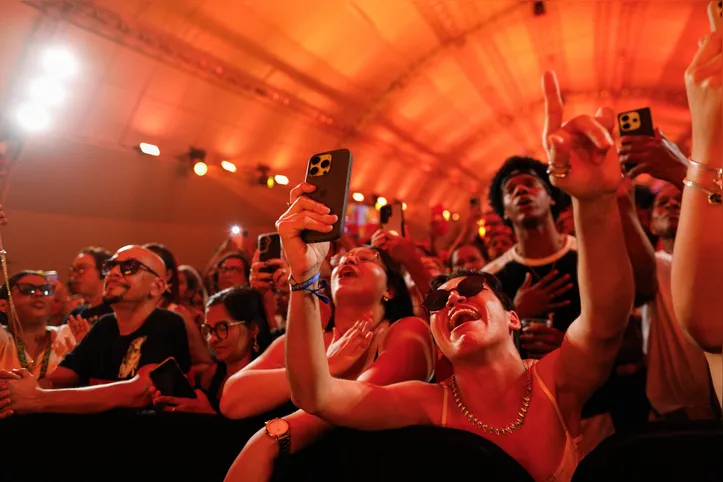 Público foi à loucura com a artista