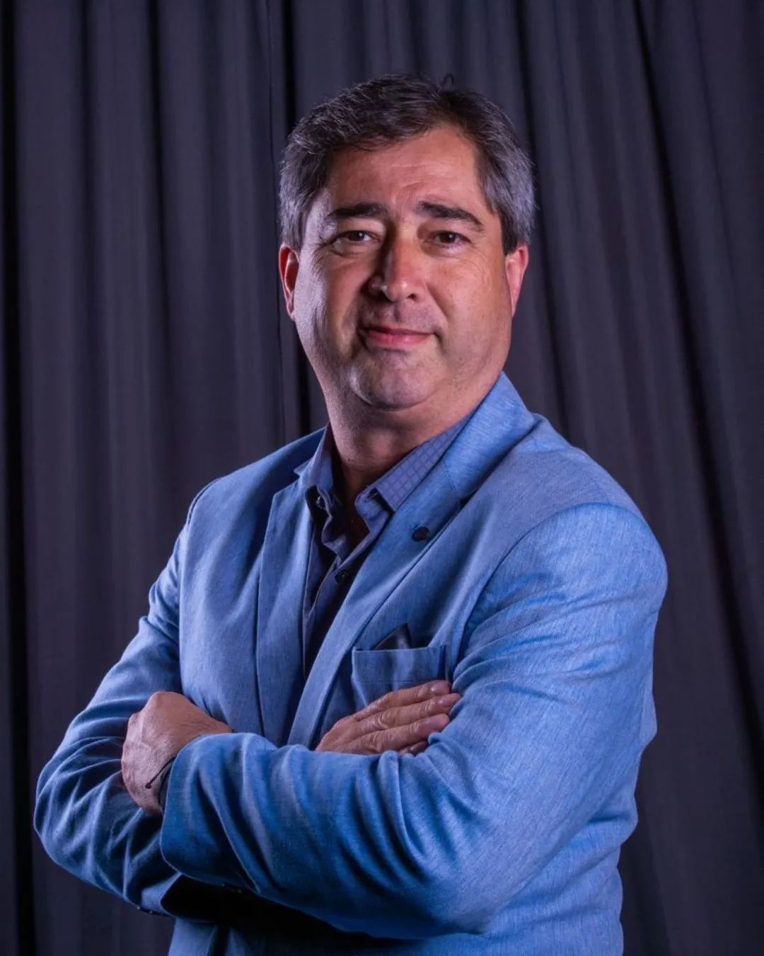 Resende Neto, educador financeiro e especialista em finanças pessoais