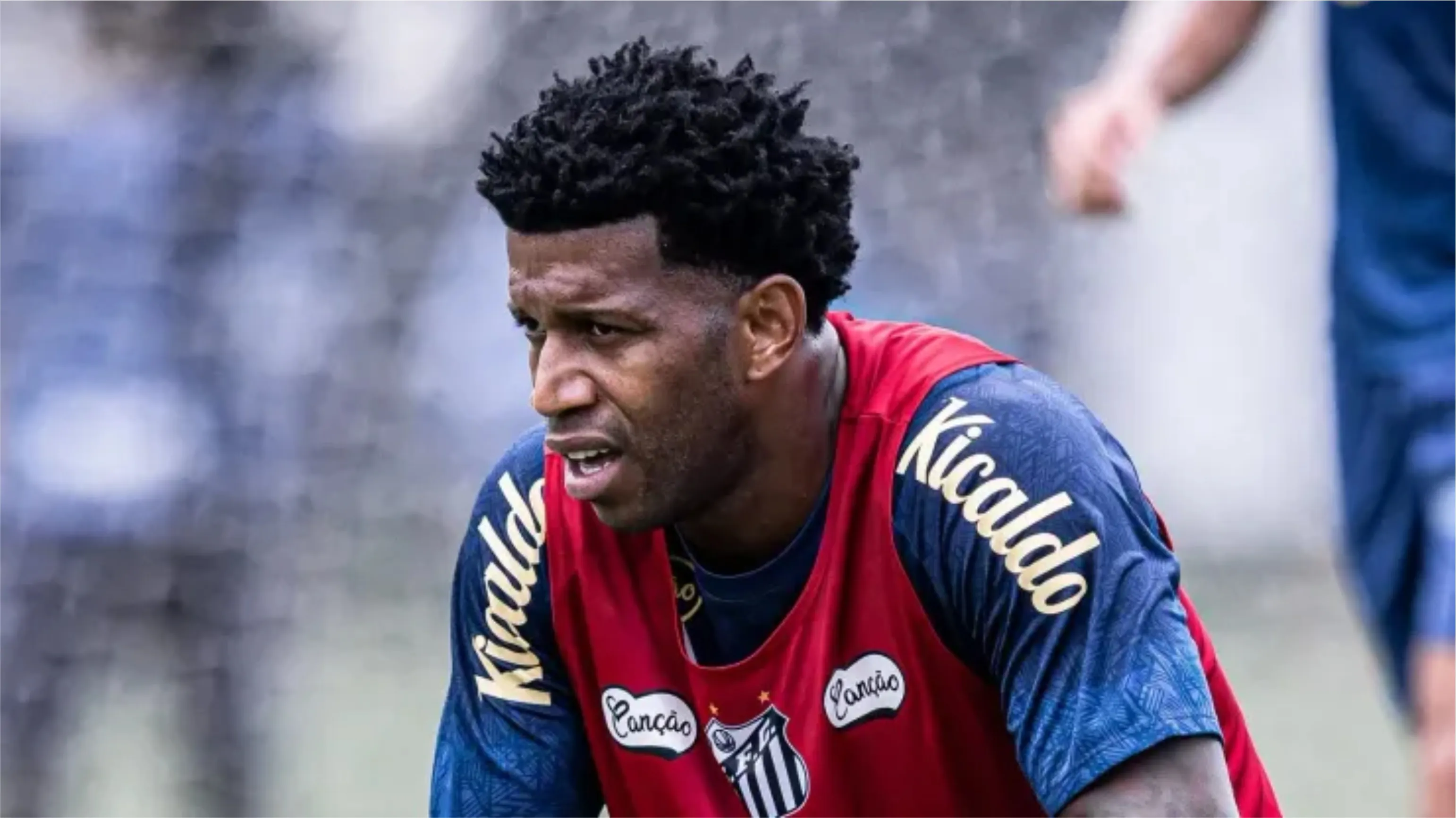Zagueiro saiu com bronca no time paulista