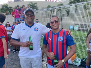 Adilson Carmo e Carlos de Araujo, torcedores do Bahia