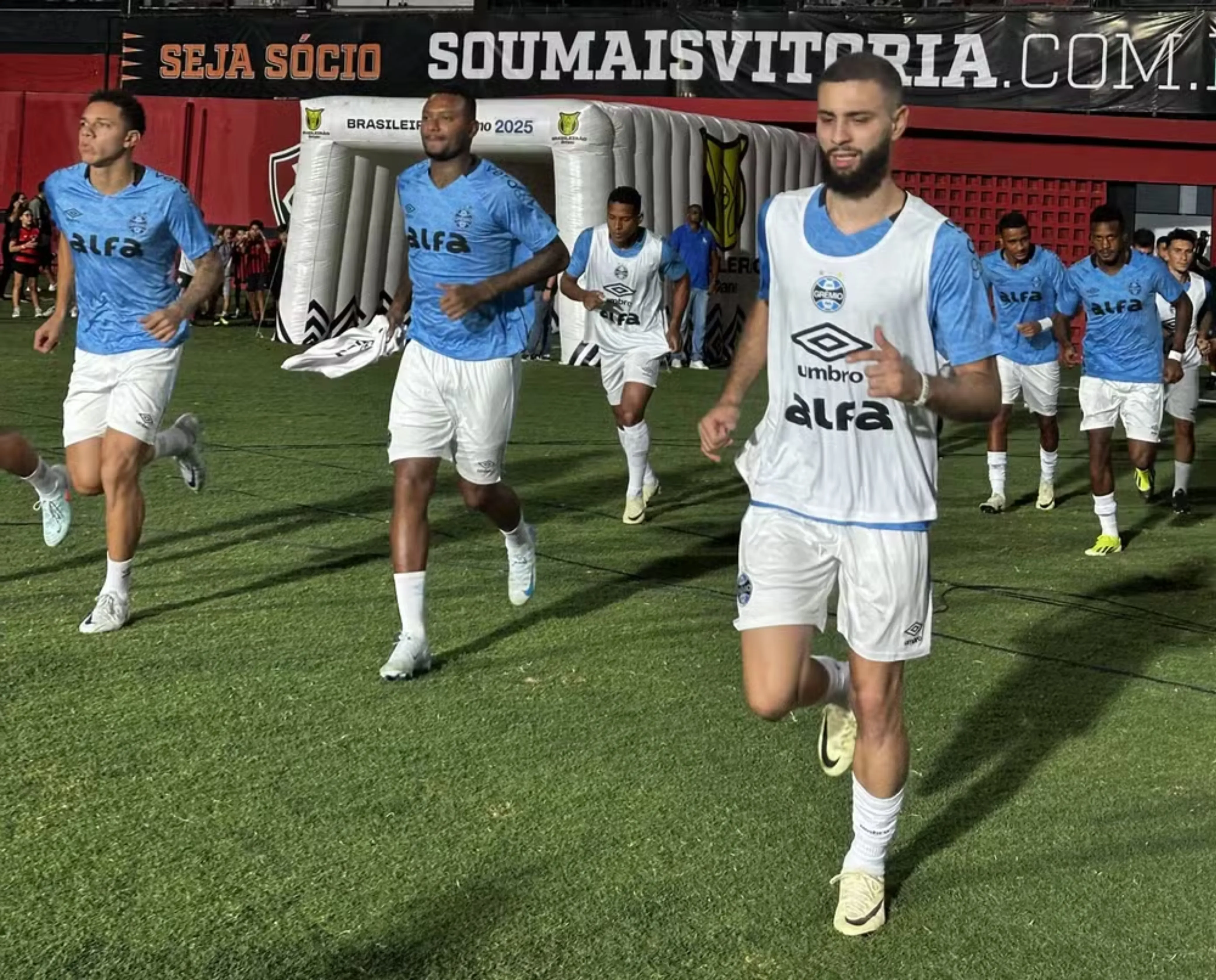 Ex-jogador do Vitória não foi poupado pelos rubro-negros