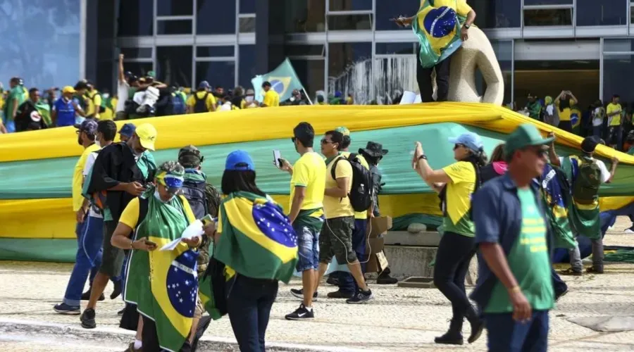 Todos os réus respondem no Supremo pelos crimes