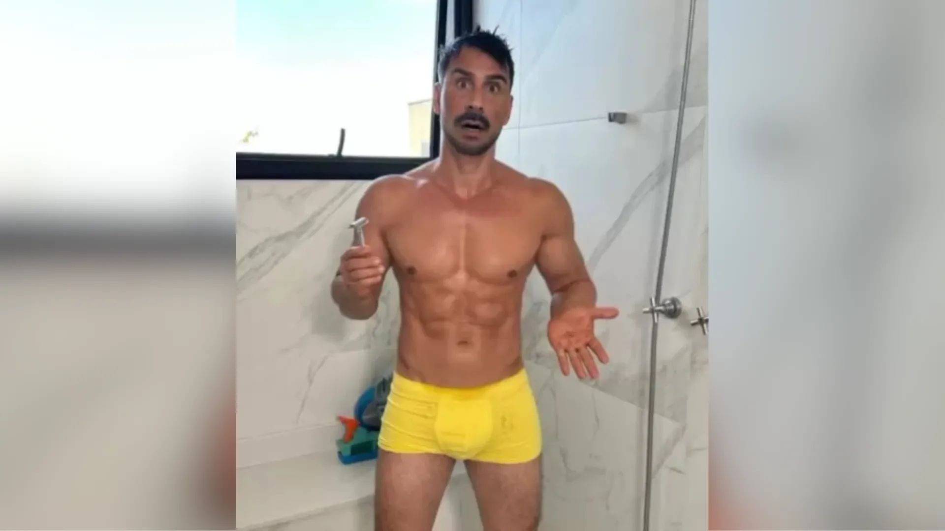 Júlio Rocha através do Instagram