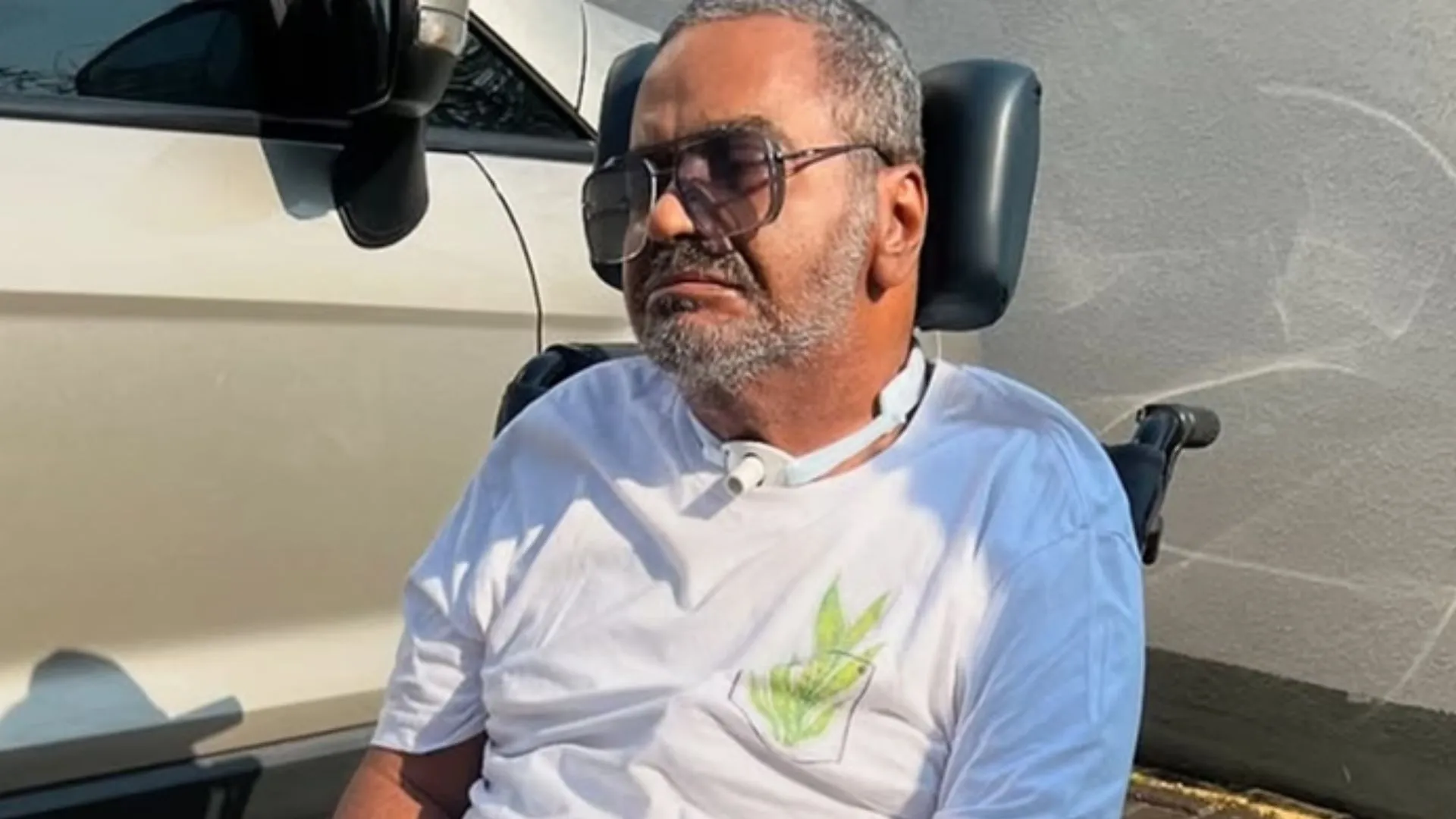 Arlindo Cruz ficou com muitas sequelas após sofrer um AVC