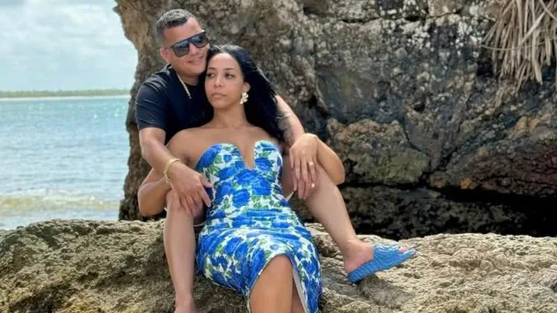 Nanan e sua esposa, Gabriela