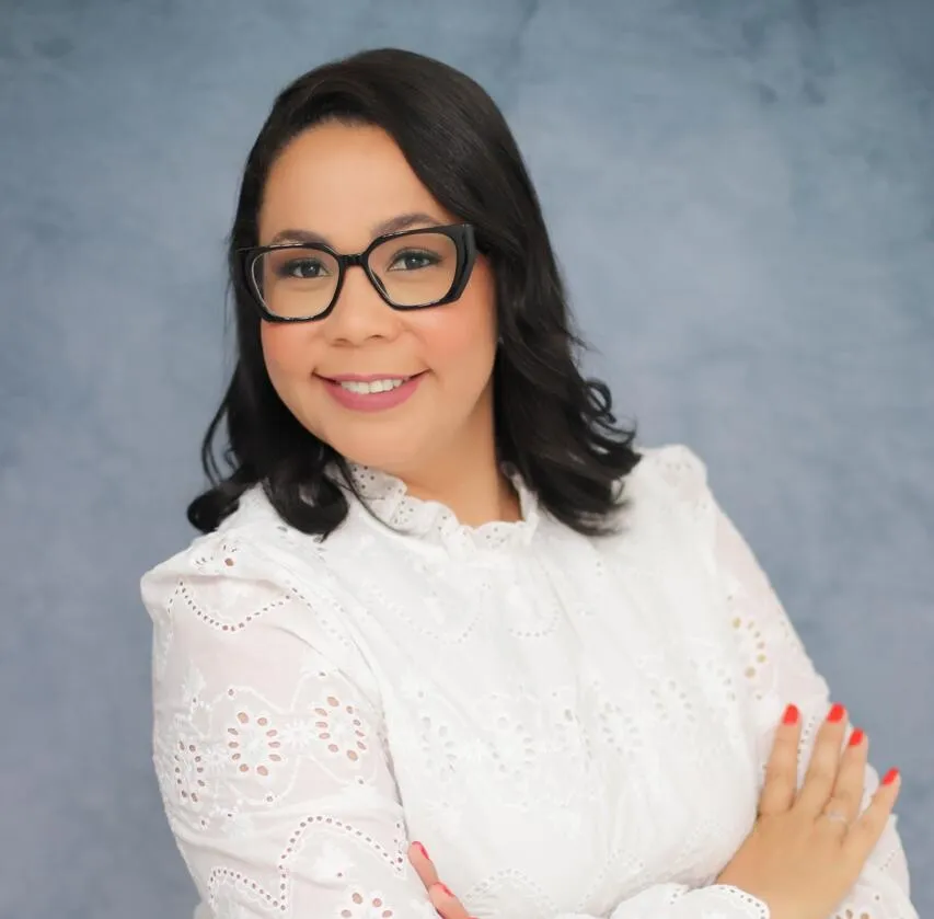 Dra. Fernanda Santiago, psicóloga especialista em sexualidade humana e terapeuta sexual