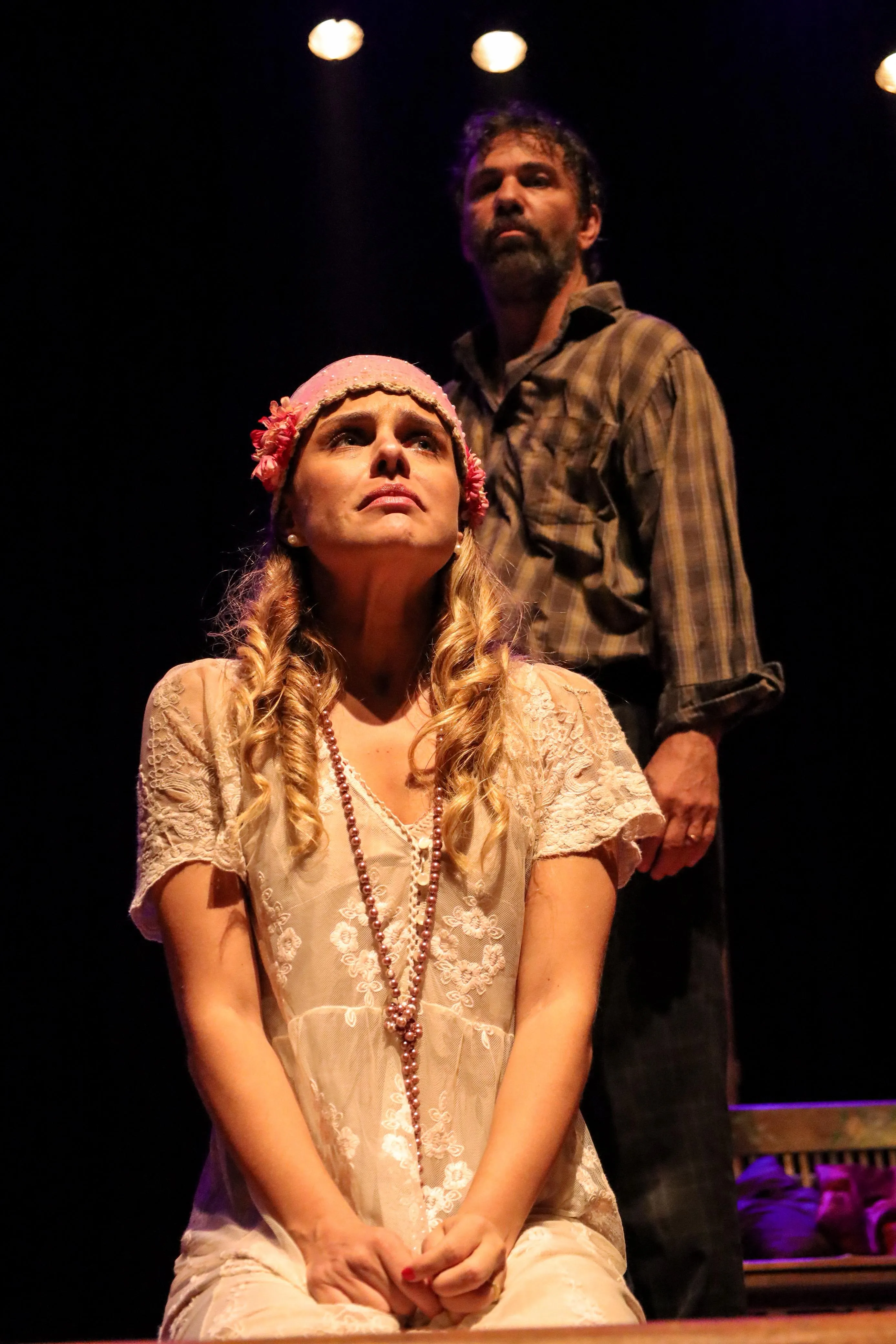 Peça conta a história de rivalidade e romance entre Petruchio, interpretado por Marcelo Faria, e Catarina, vivida por Paloma Bernardi.