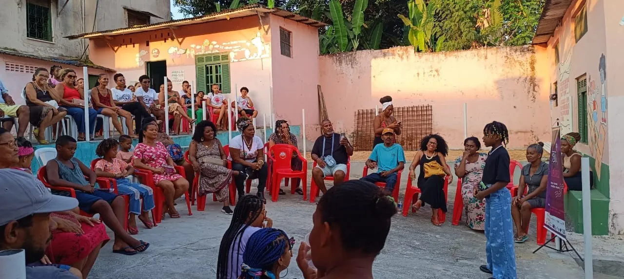 Imagem ilustrativa da imagem Projeto SOBEJO discute violência contra a mulher em escola de Paripe