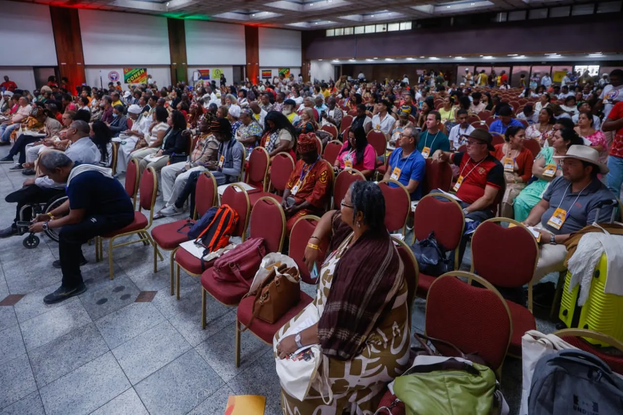 Público acompanhou atentamente as ideias apresentadas