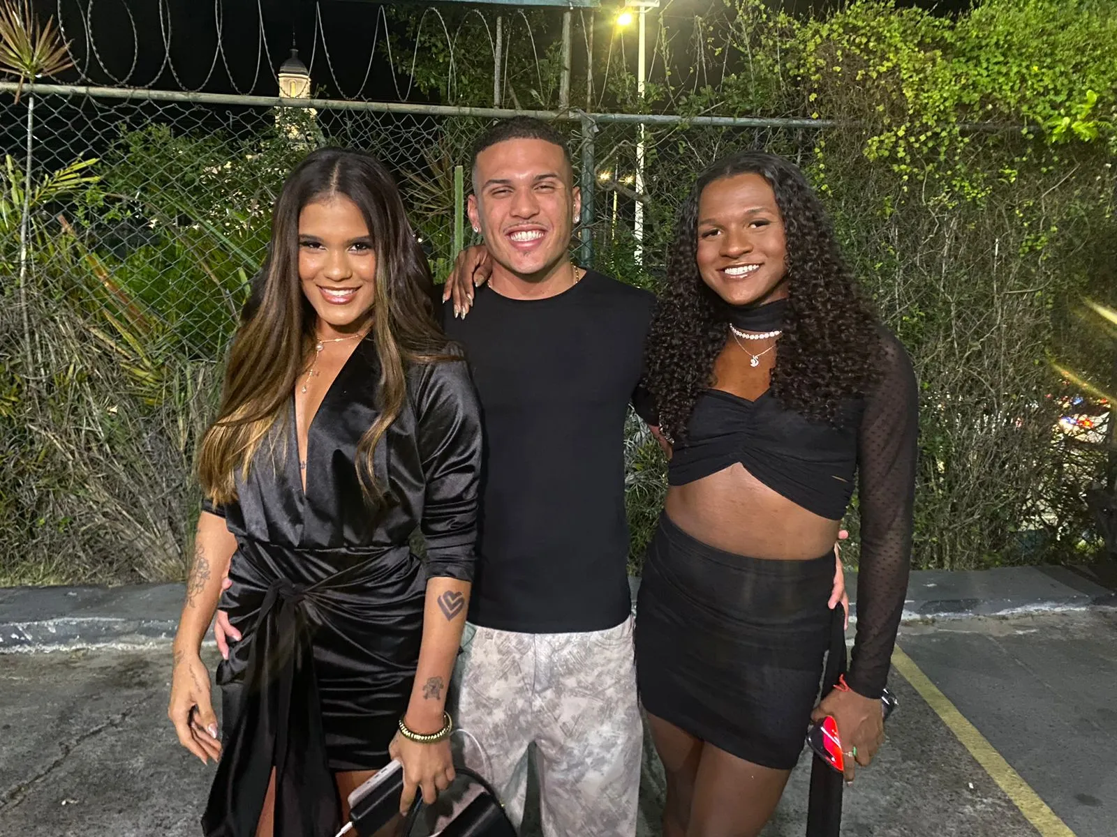 Suane Fernanda, Guitue e Rebeca Lima