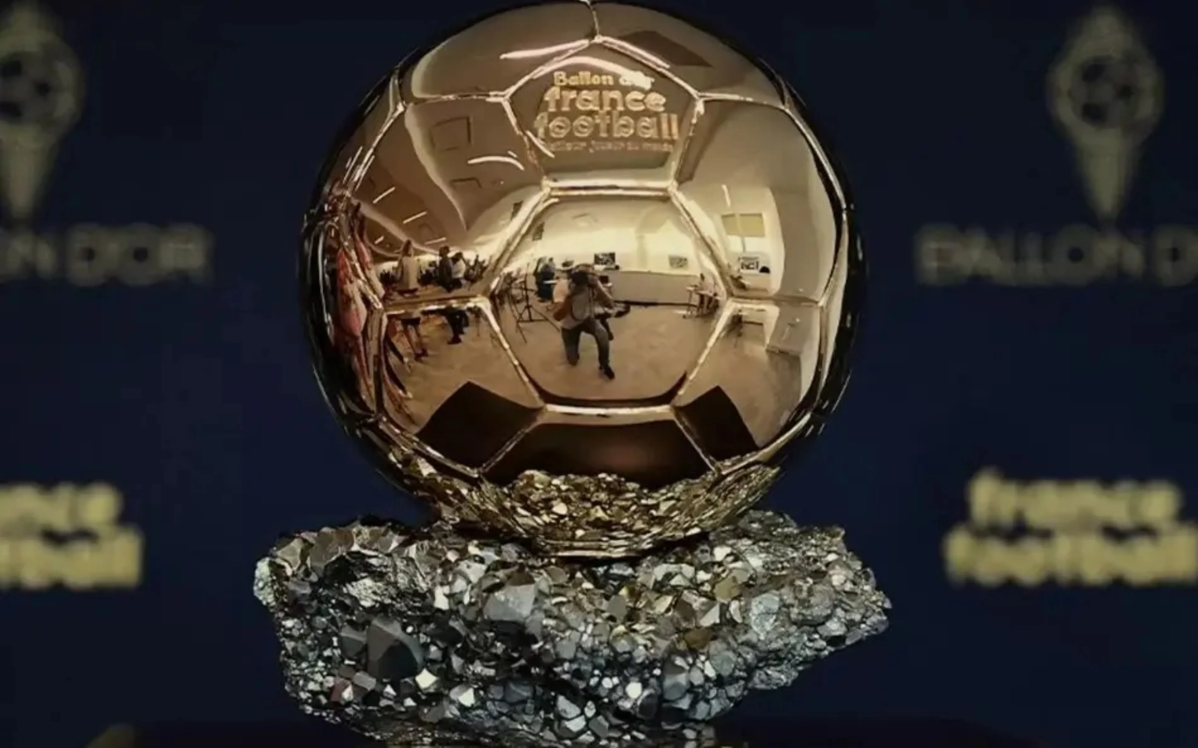 Premiação será entregue nesta tarde em Paris