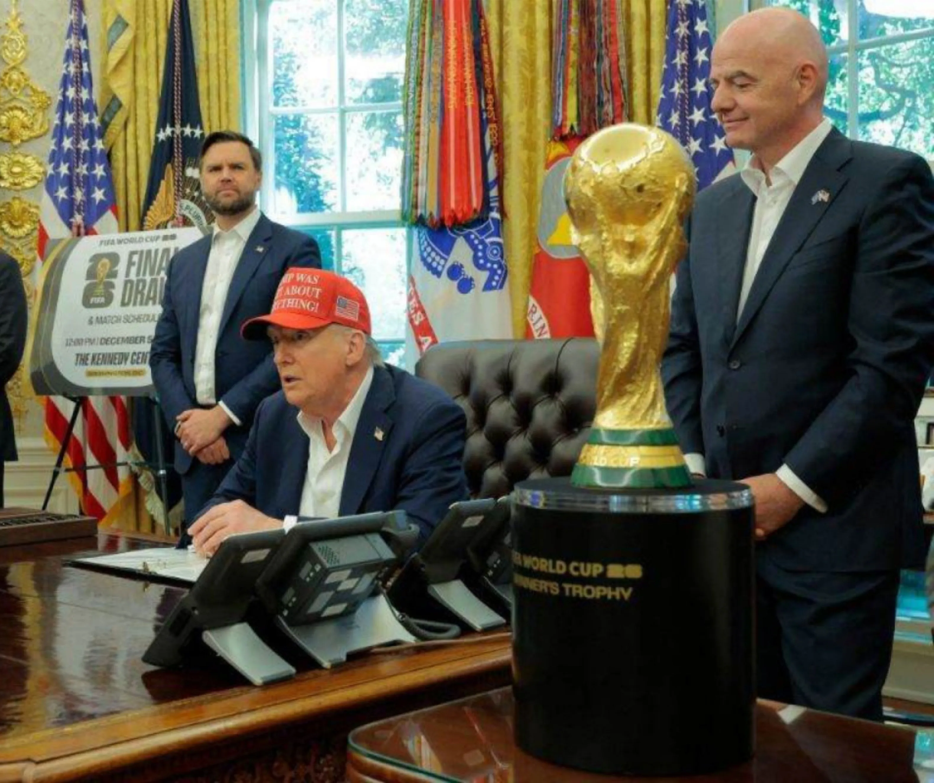 Dirigente da Fifa esteve ao lado do presidente dos EUA para divulgar detalhes de evento