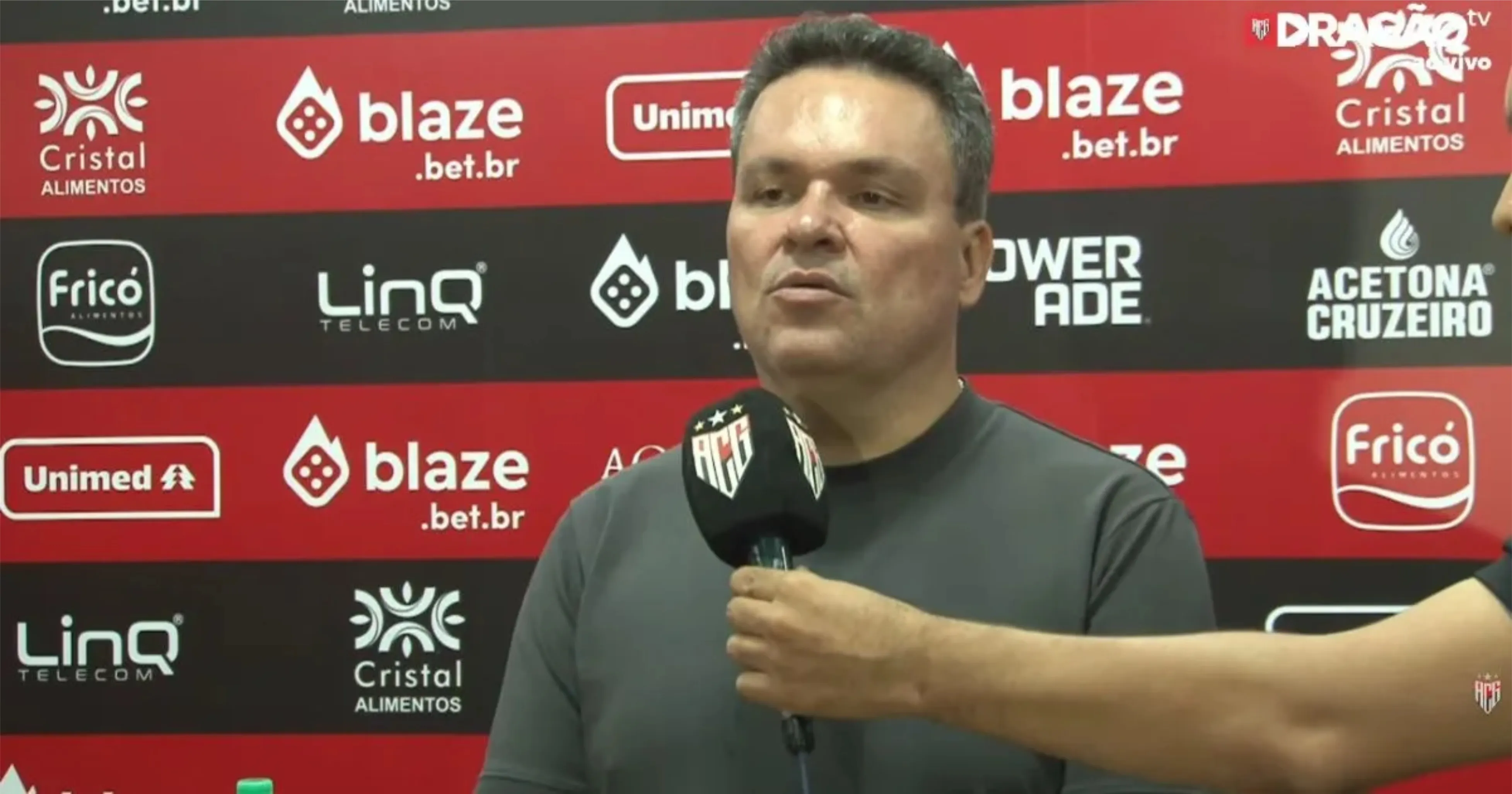 Dirigente rubro-negro não poupou críticas aos garotos