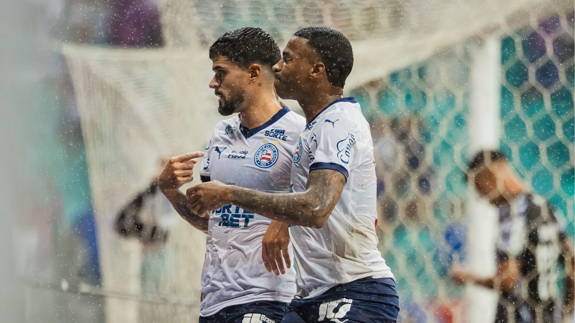 Cauly marcou o gol do triunfo contra o Botafogo, na partida do primeiro turno do Brasileirão 2025