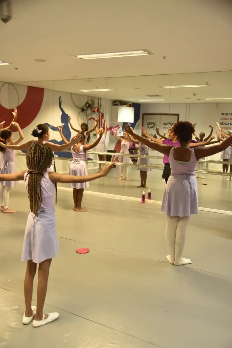 Meninas precisam manter constância para seguir no projeto
