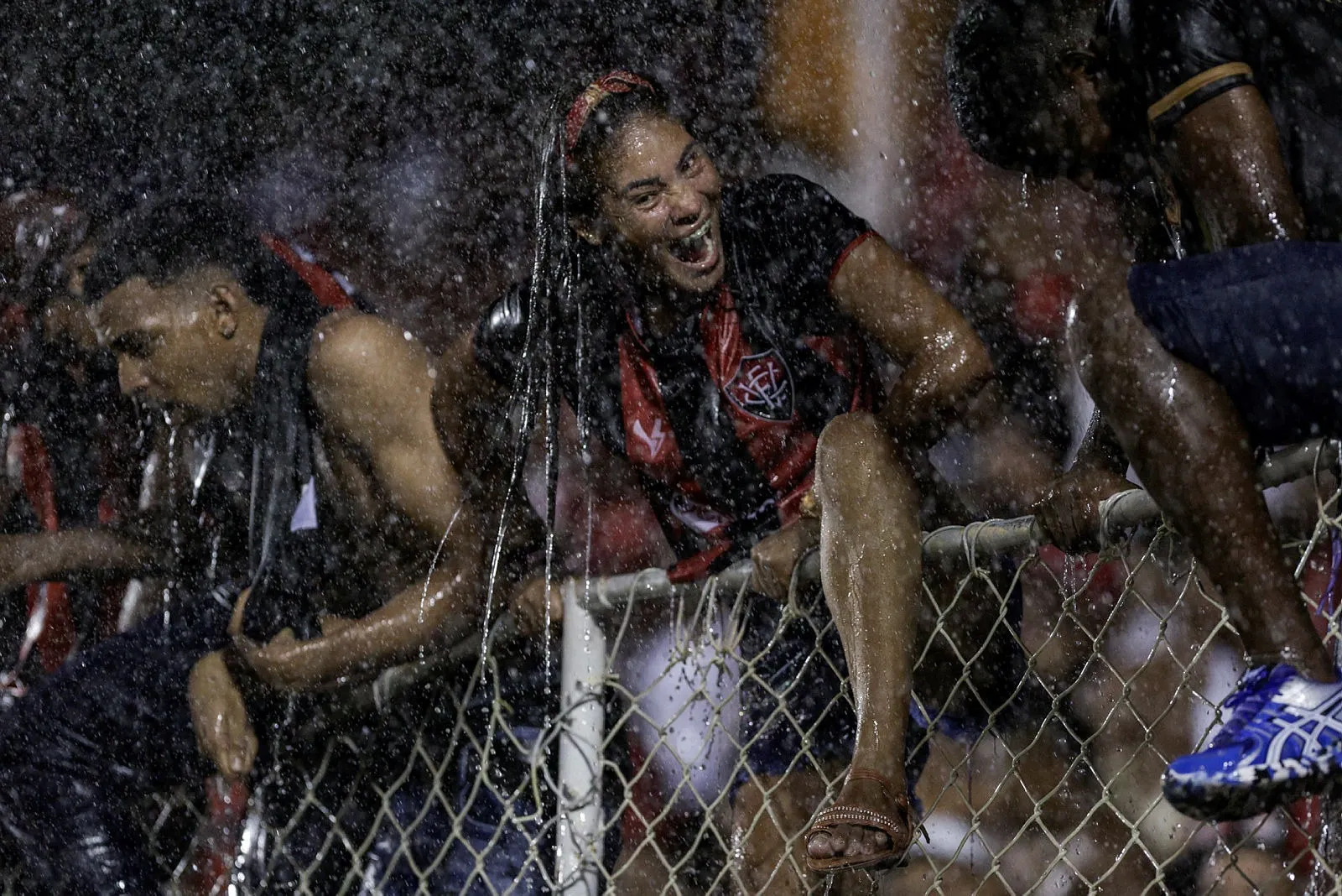 Alambrado foi substituído pelo acrílico