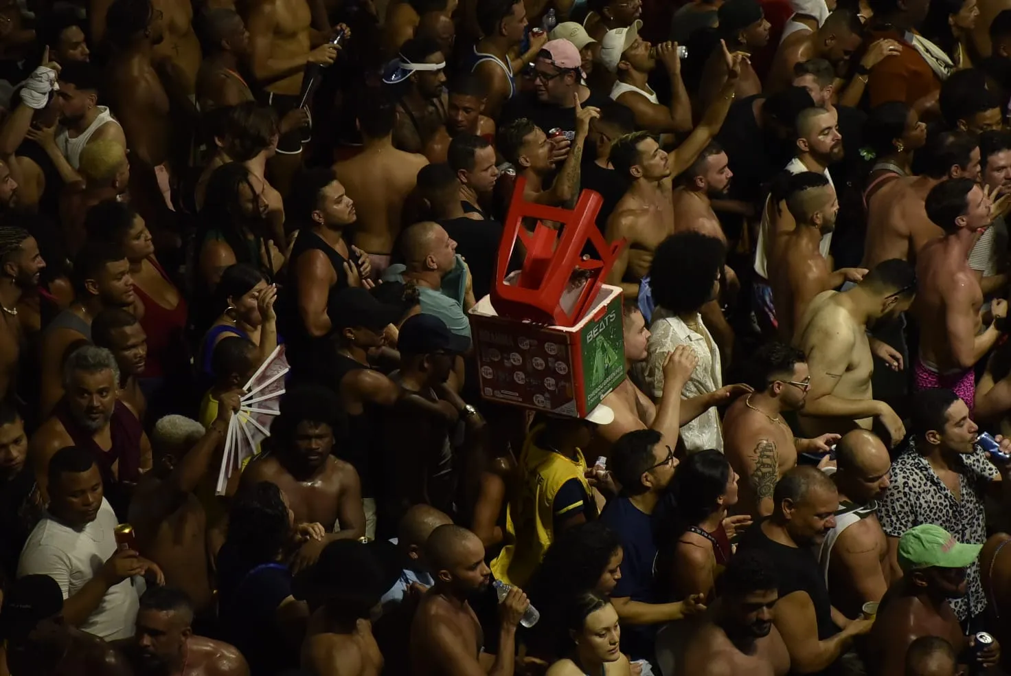 Corpo a corpo fica mais forte no Carnaval após a banda Chiclete com Banana