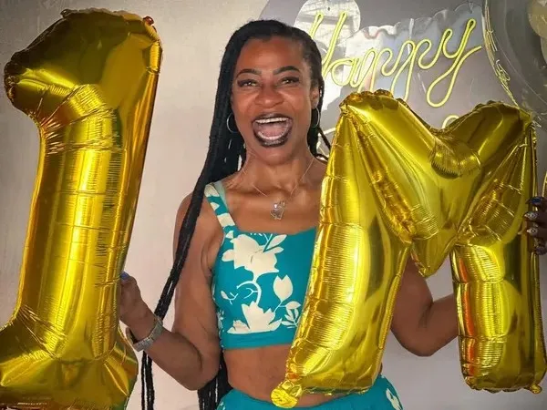 Imagem ilustrativa da imagem Blogueira baiana Cláudia Sousa chora na web: "Estou sendo prejudicada"