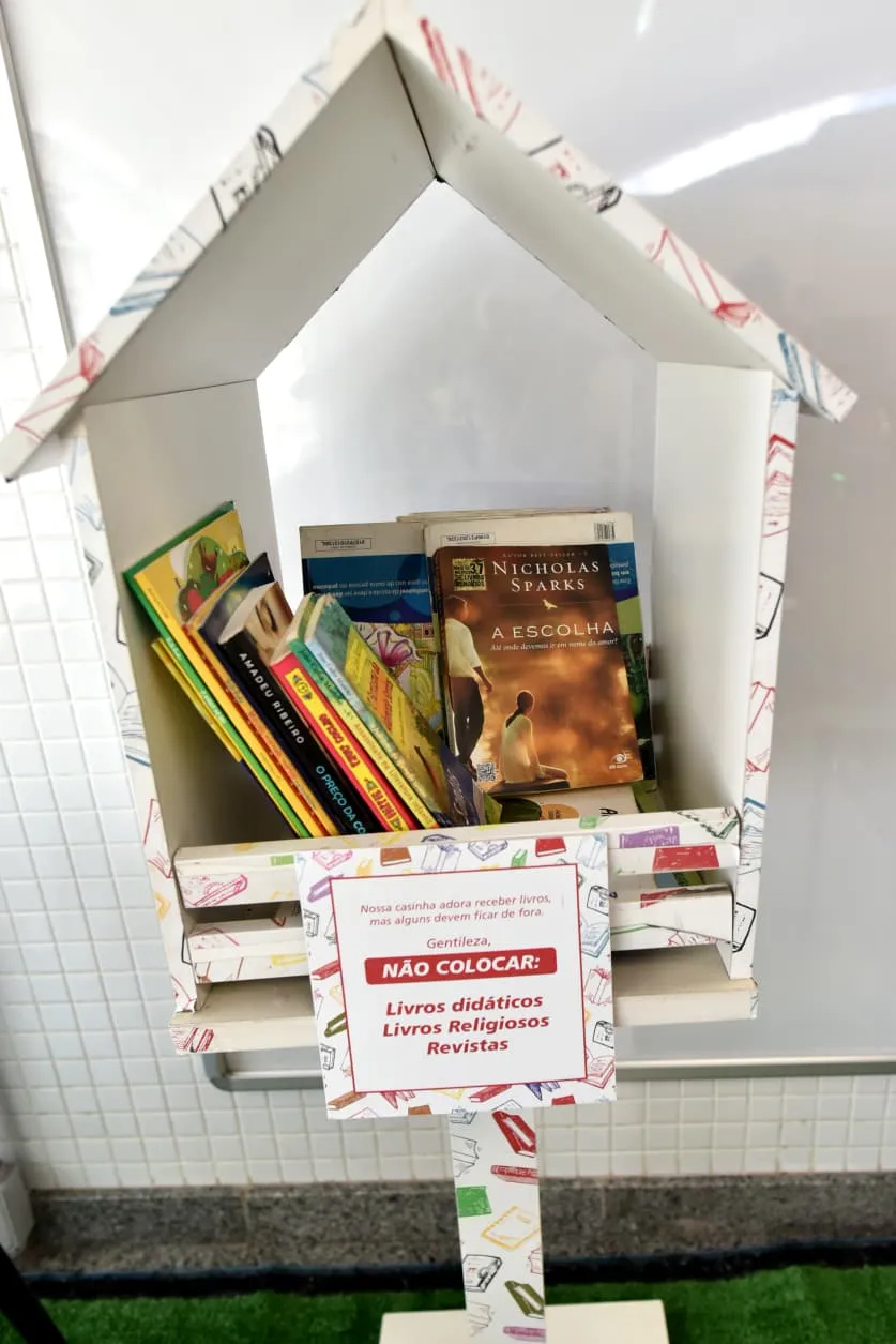 Local onde ficam os livros