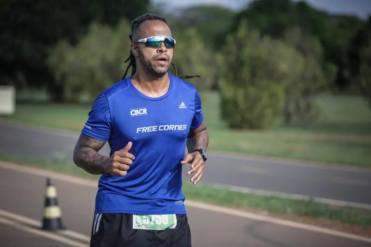 Guga Cammafeu, cantor da Ara Ketu