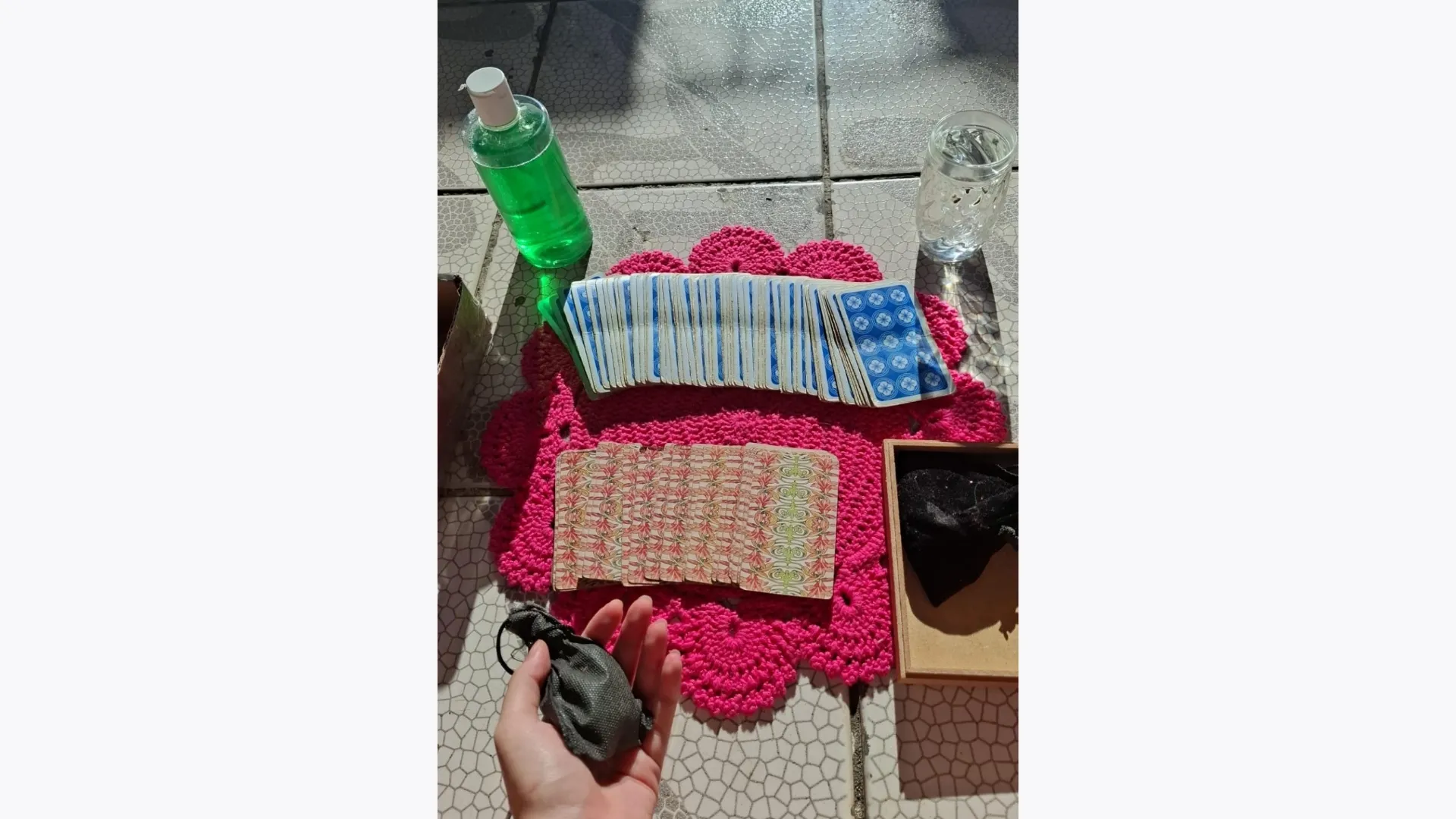 Imagem ilustrativa da imagem Cartomante traz dicas para atrair prosperidade, saúde e amor em 2026