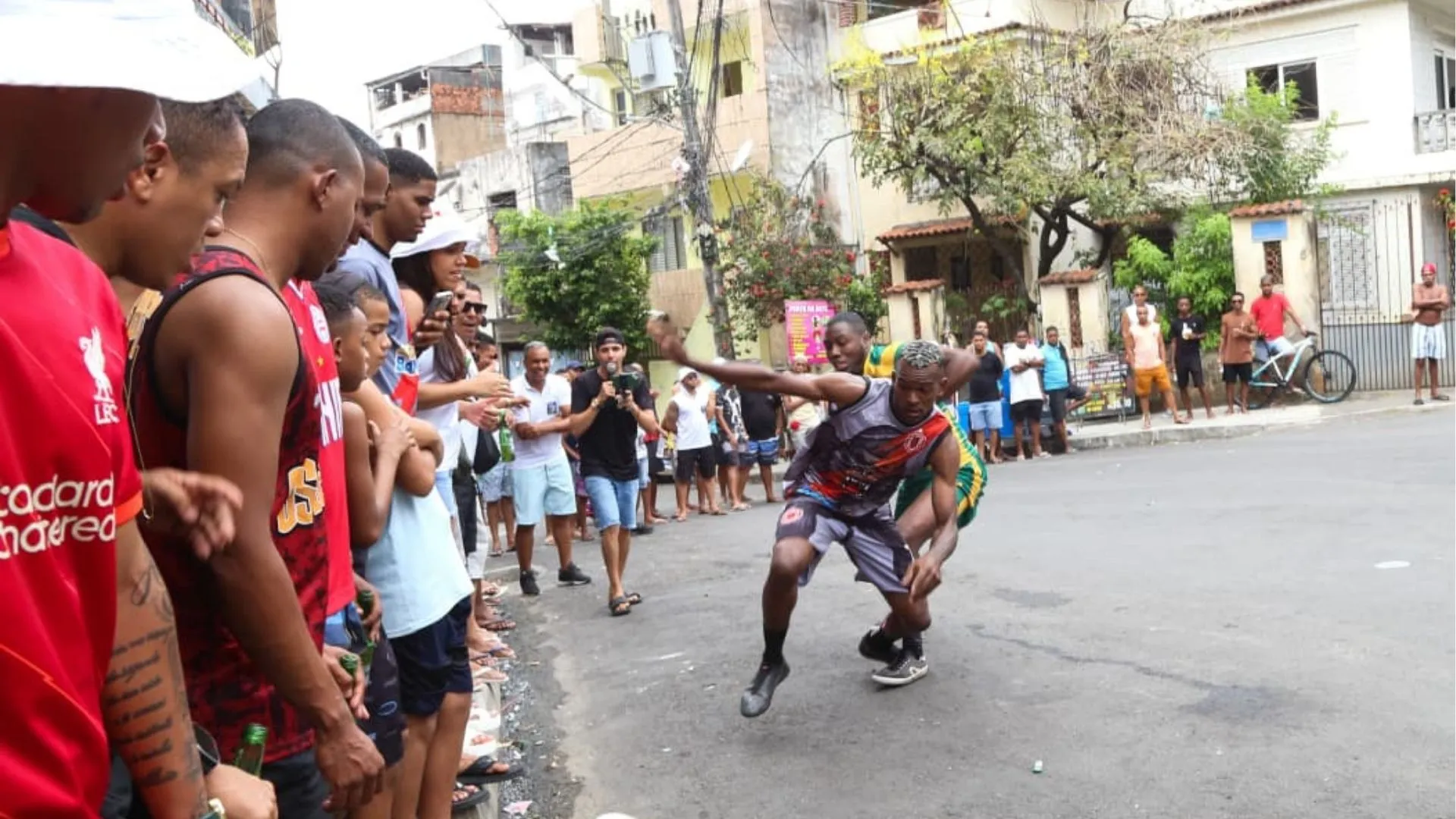 Imagem ilustrativa da imagem Champions Largo: Veja os 'cliques' do maior torneio de golzinho de SSA