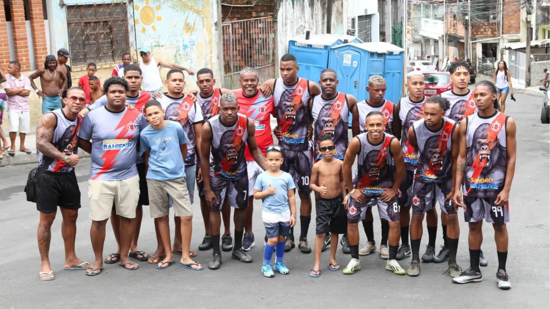 Imagem ilustrativa da imagem Champions Largo: Veja os 'cliques' do maior torneio de golzinho de SSA