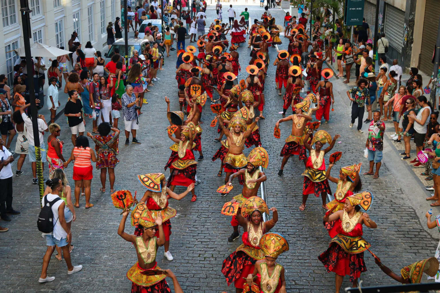 Desfile de bloco afro