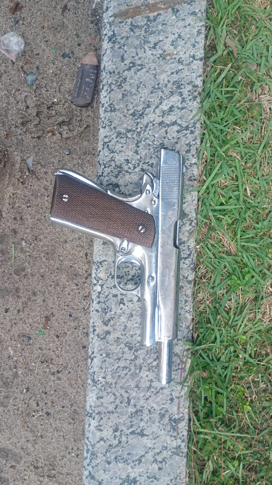 Arma utilizada pelos criminosos