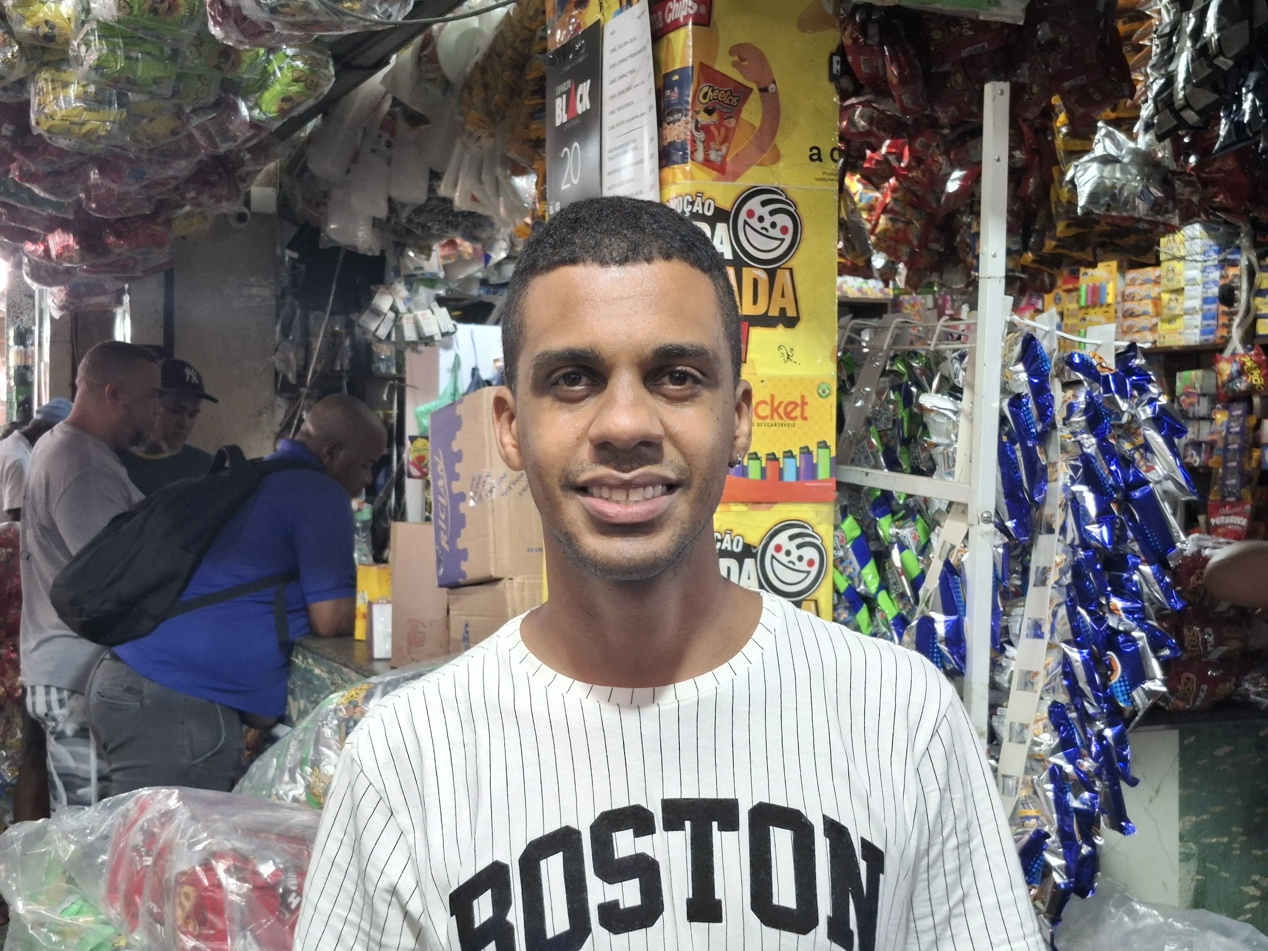 Luan Rodrigues passa a virada de cueca amarela