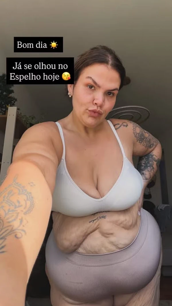 Thais tem apenas 34 anos