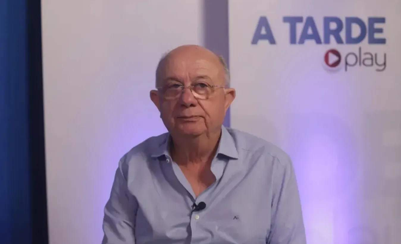 Prefeito de Feira de Santana, José Ronaldo de Carvalho (União Brasil),