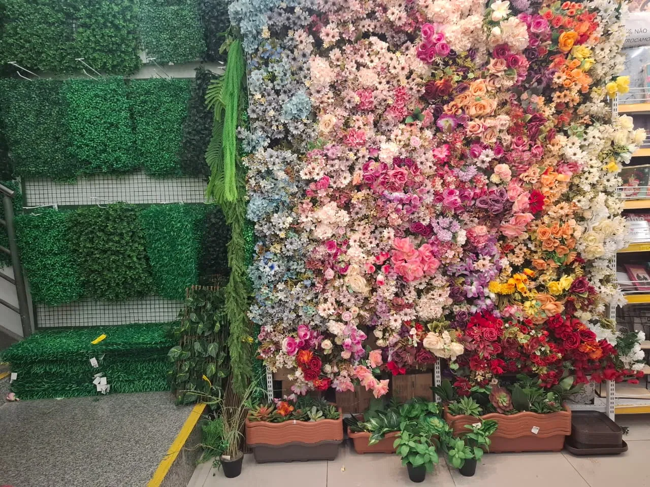 Lojas de utilidade são aliadas da galera por preço econômico