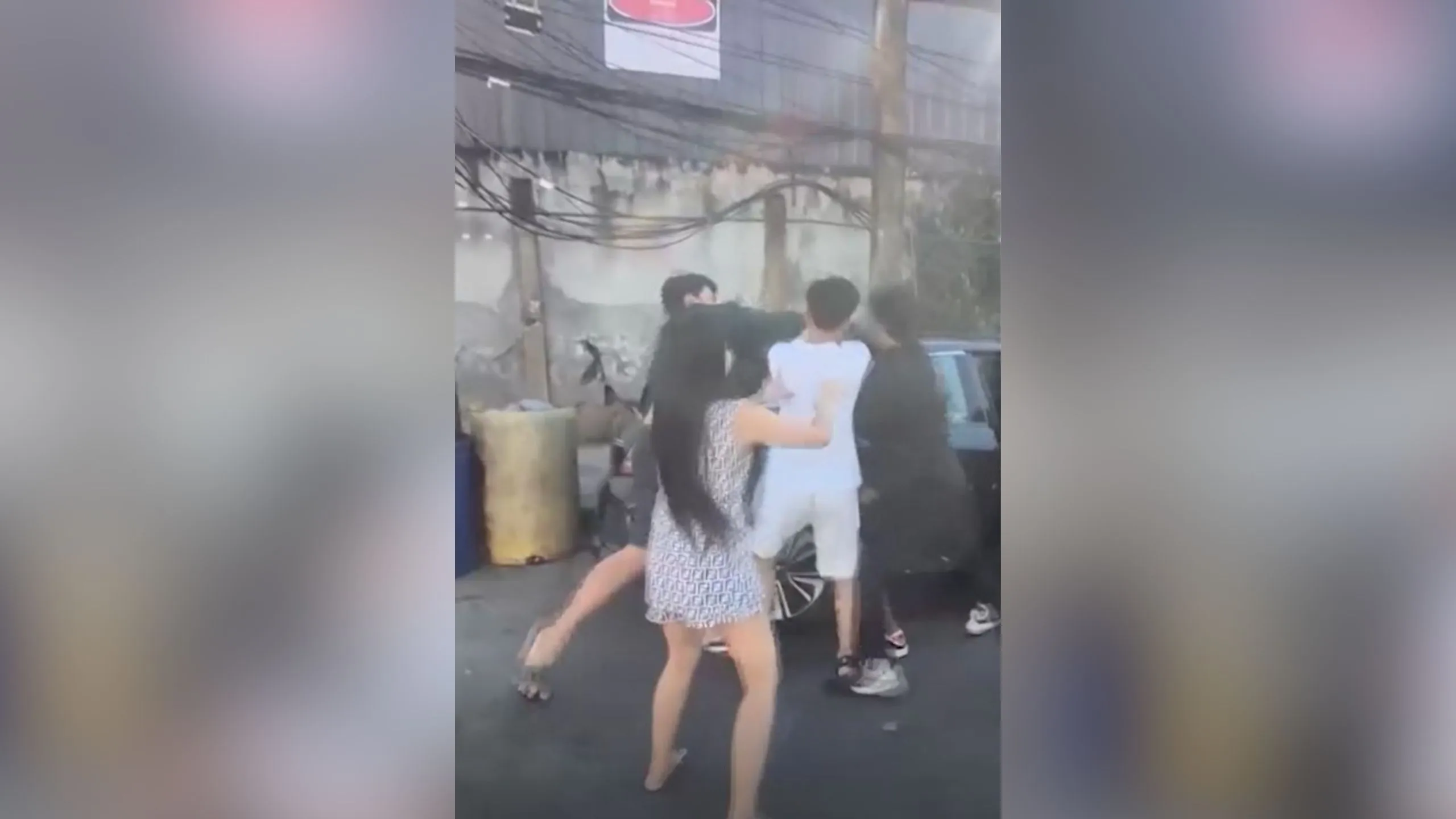 Jogador se envolve em confusão