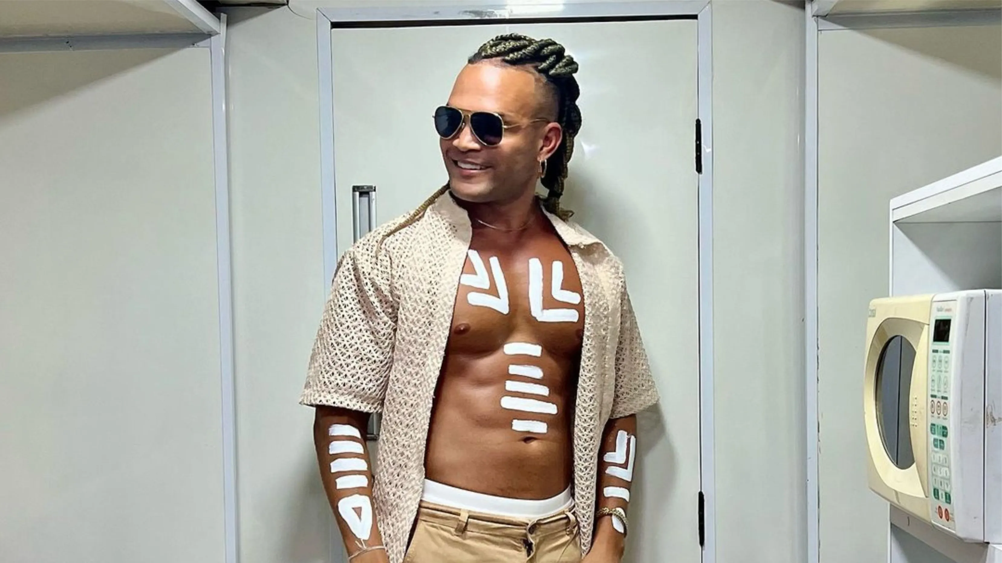 Buja correu 5km na competição do Bahia e depois se apresentou em um showzão