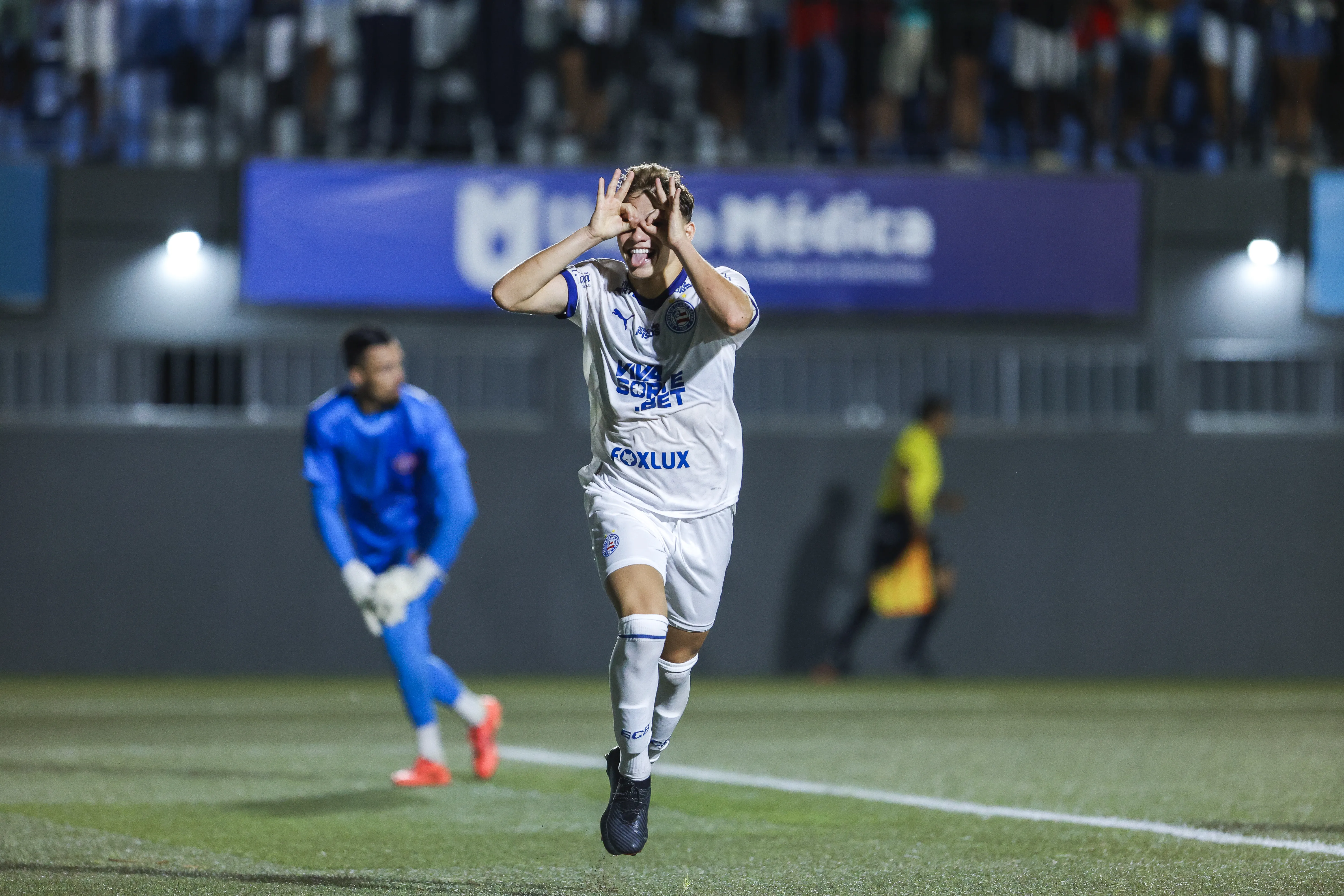 Dell foi o autor do segundo gol