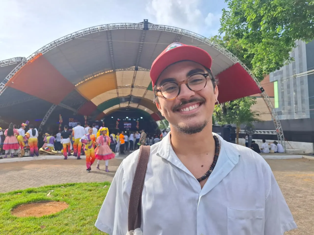 Imagem ilustrativa da imagem Enem: influenciadores baianos mostram que estudar também é tendência