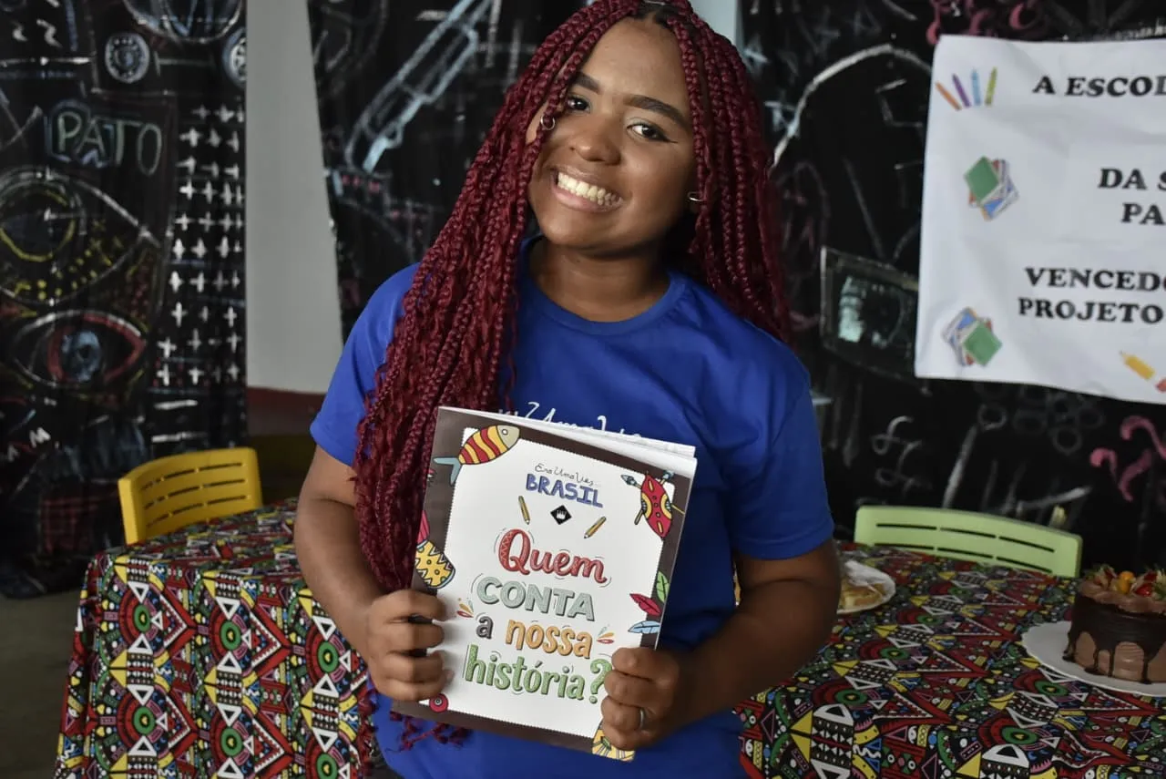 Maiara Carvalho tem 14 anos