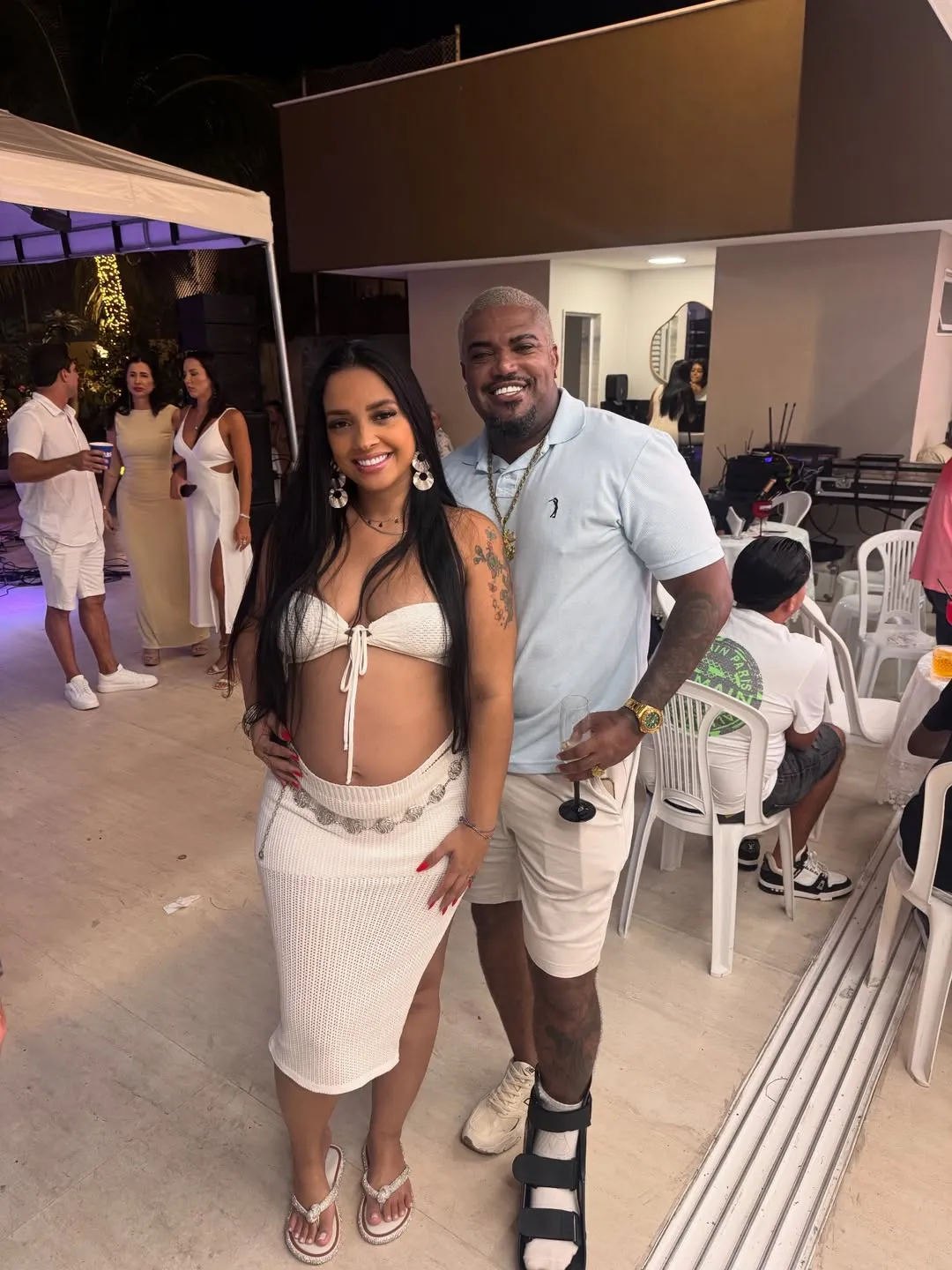 Débora Barreto, esposa do cantor Tonzão Chagas