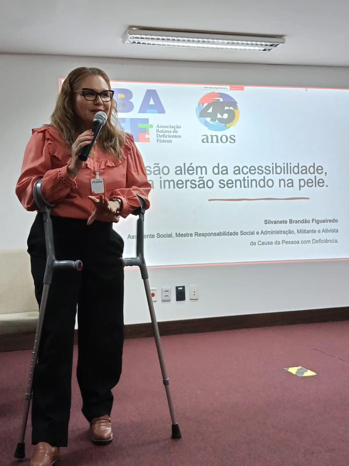 Imagem ilustrativa da imagem Falta de acessibilidade trava inclusão de deficientes na Bahia