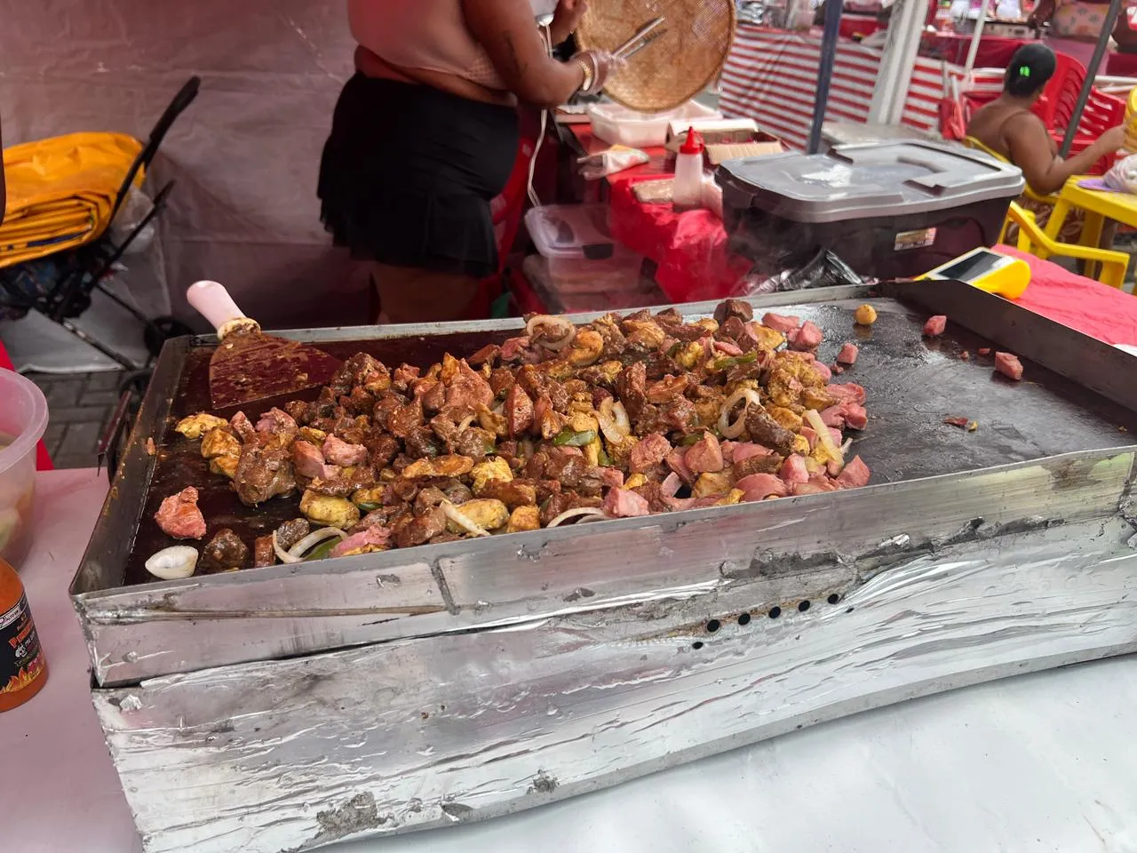 Espetinhos também são sucesso