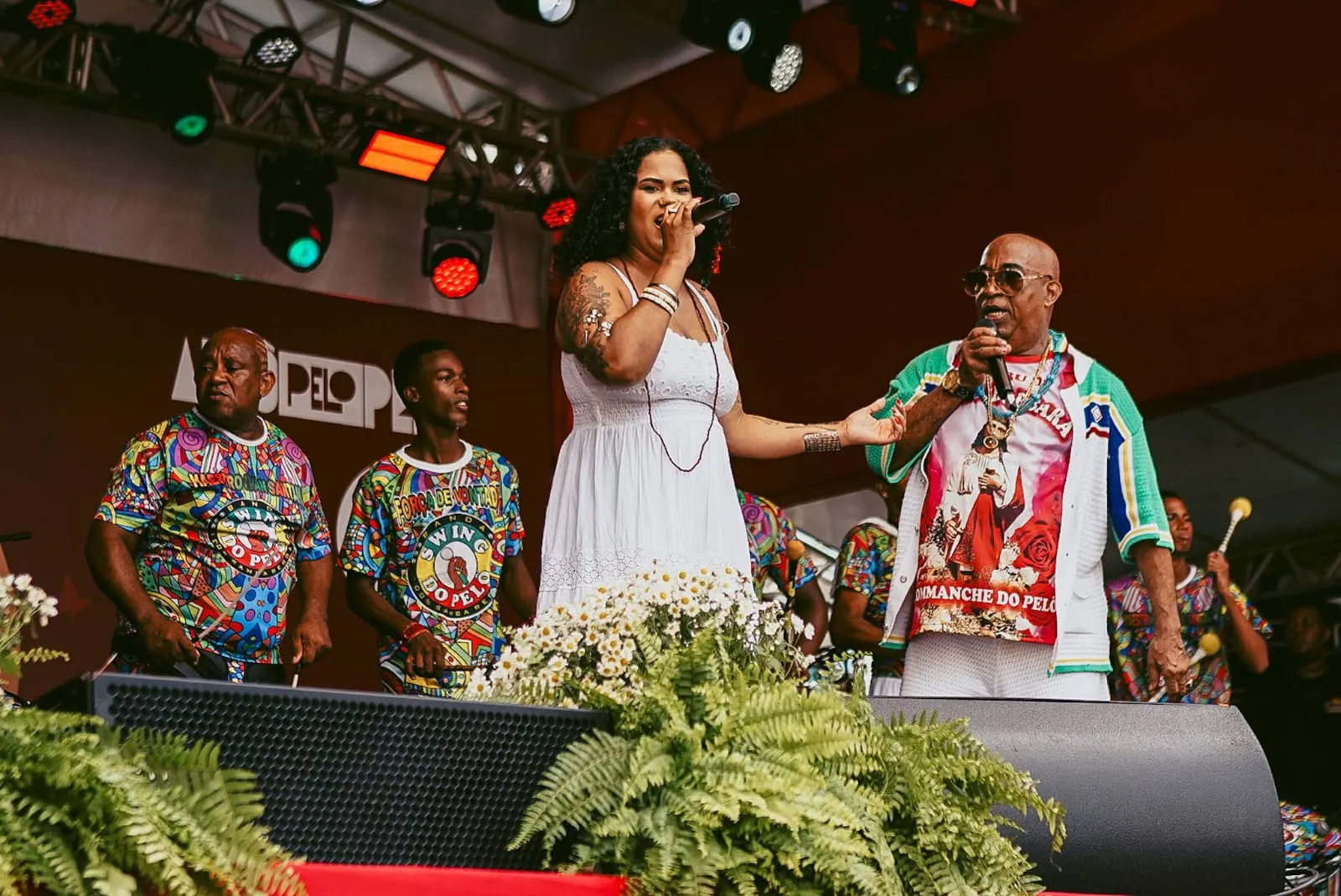 Imagem ilustrativa da imagem Festa de Santa Bárbara leva cor e música para o Pelô