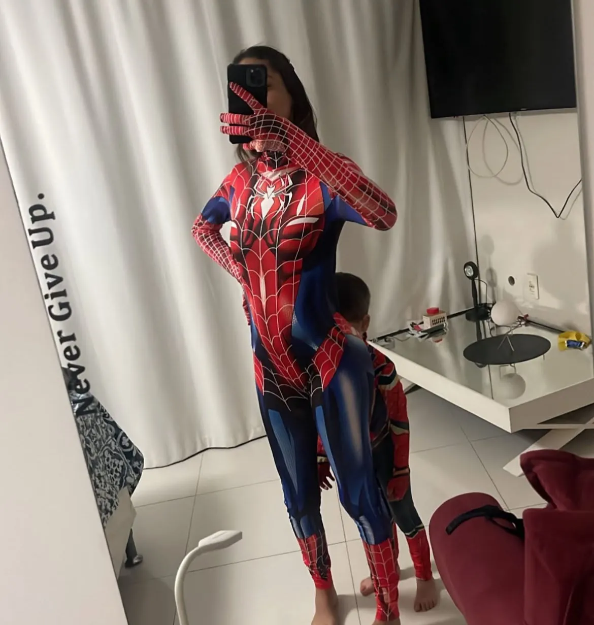 Laura com o irmão Liam