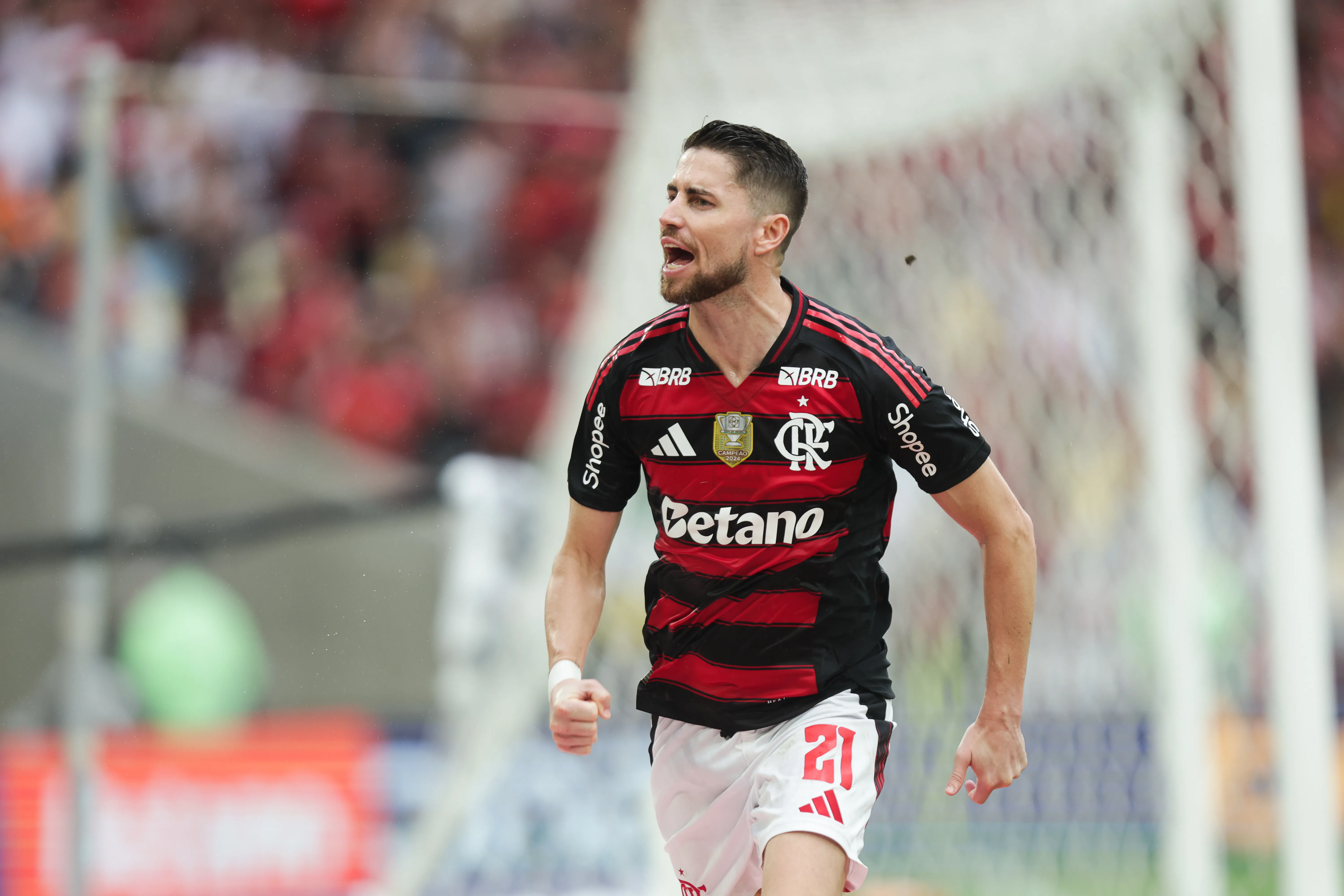Jorginho fez o gol de desempante
