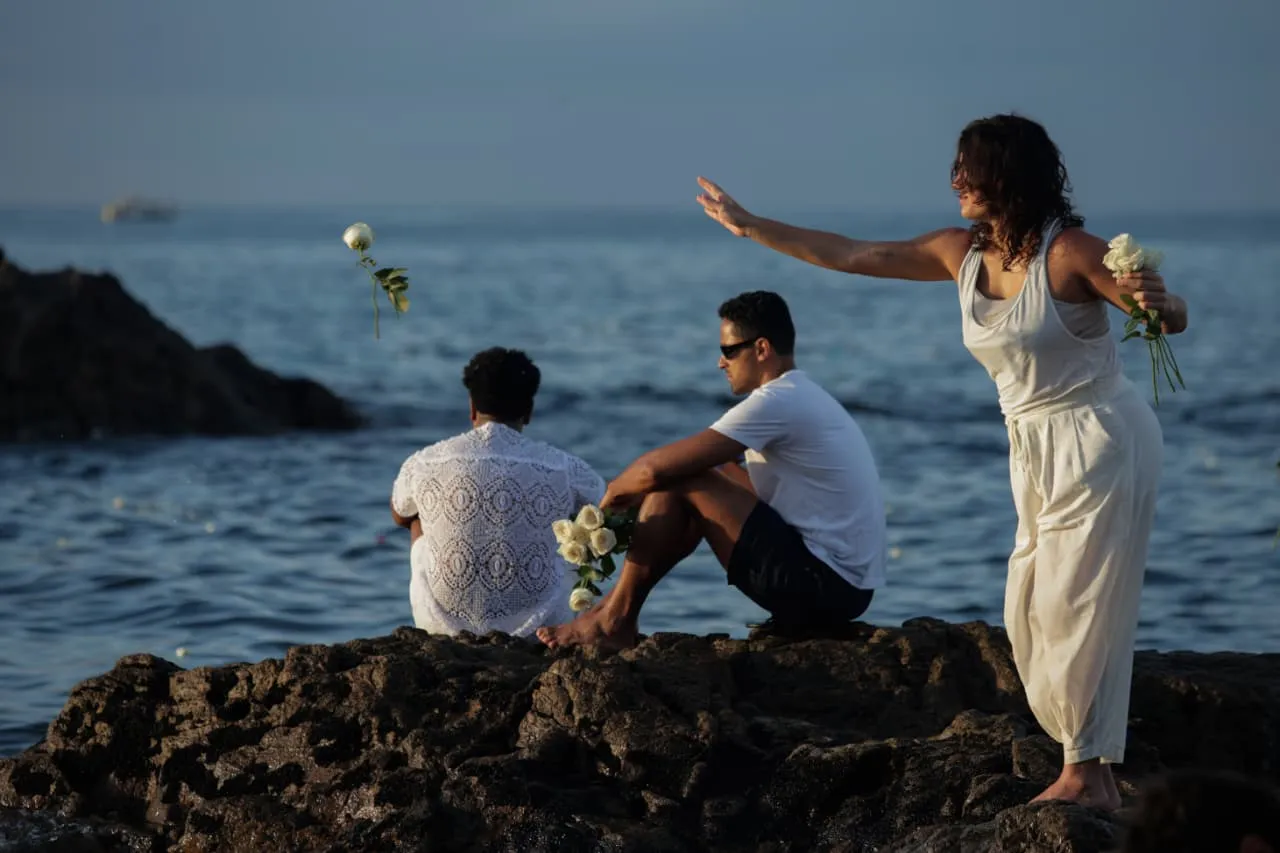Imagem ilustrativa da imagem Fotos: multidão de fiéis lota festa de Iemanjá em Salvador
