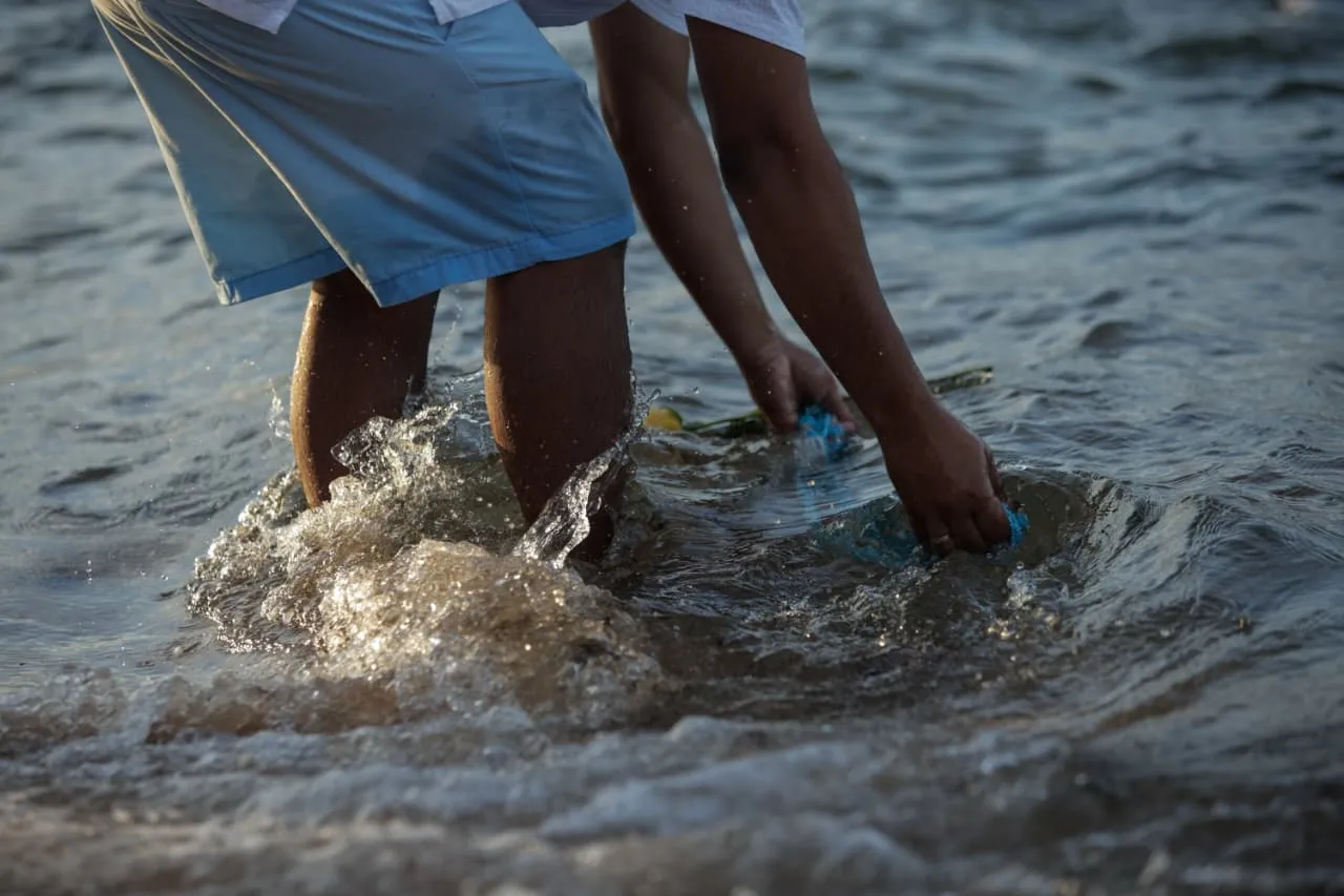 Imagem ilustrativa da imagem Fotos: multidão de fiéis lota festa de Iemanjá em Salvador