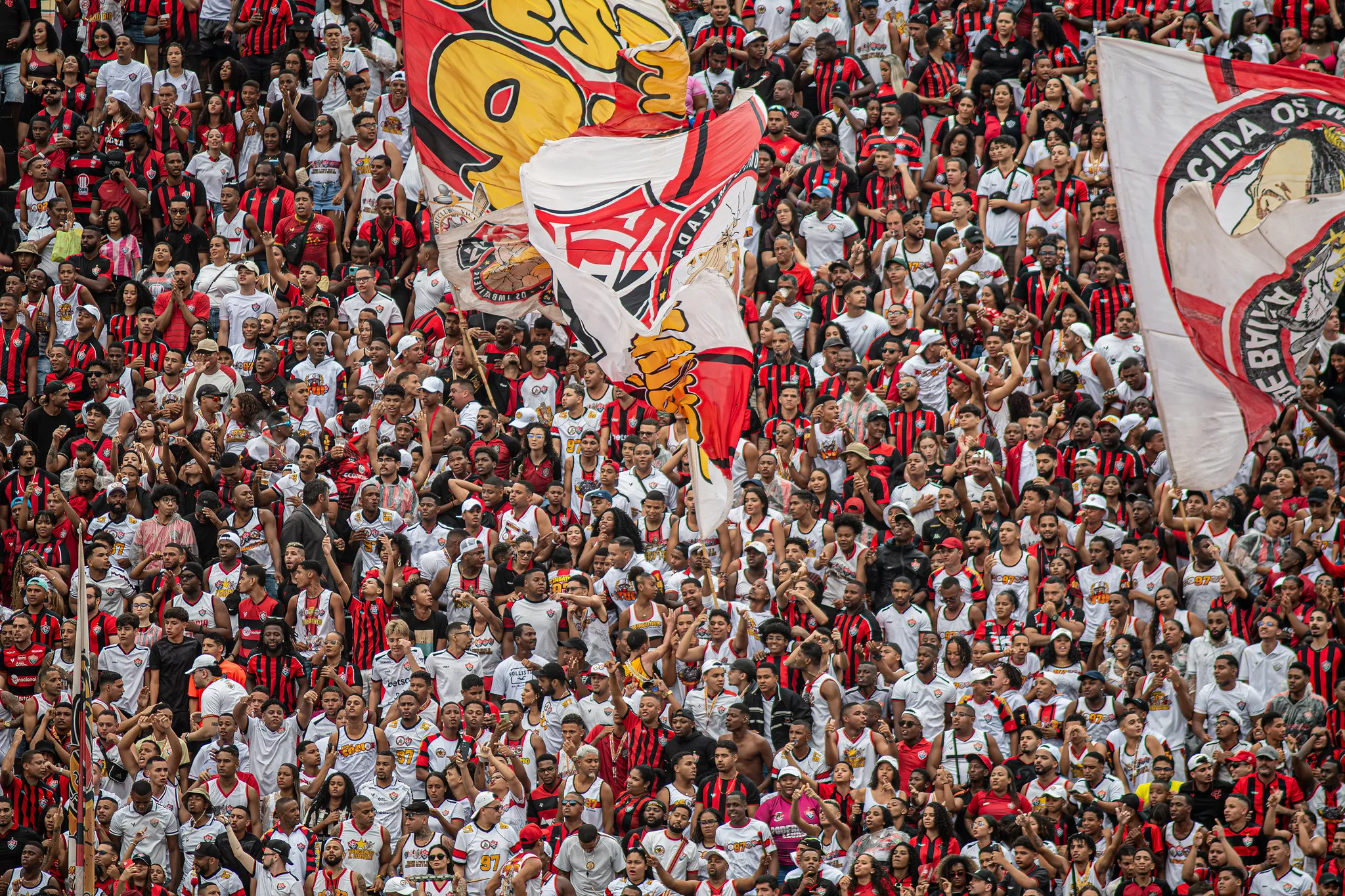 Torcida rubro-negra promete grande festa em clássico